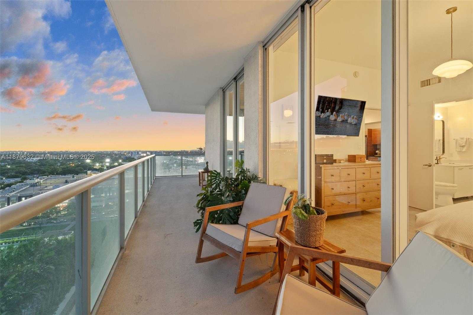 Small Image of 3470 EAST COAST AVE #H1610, Miami Number 12