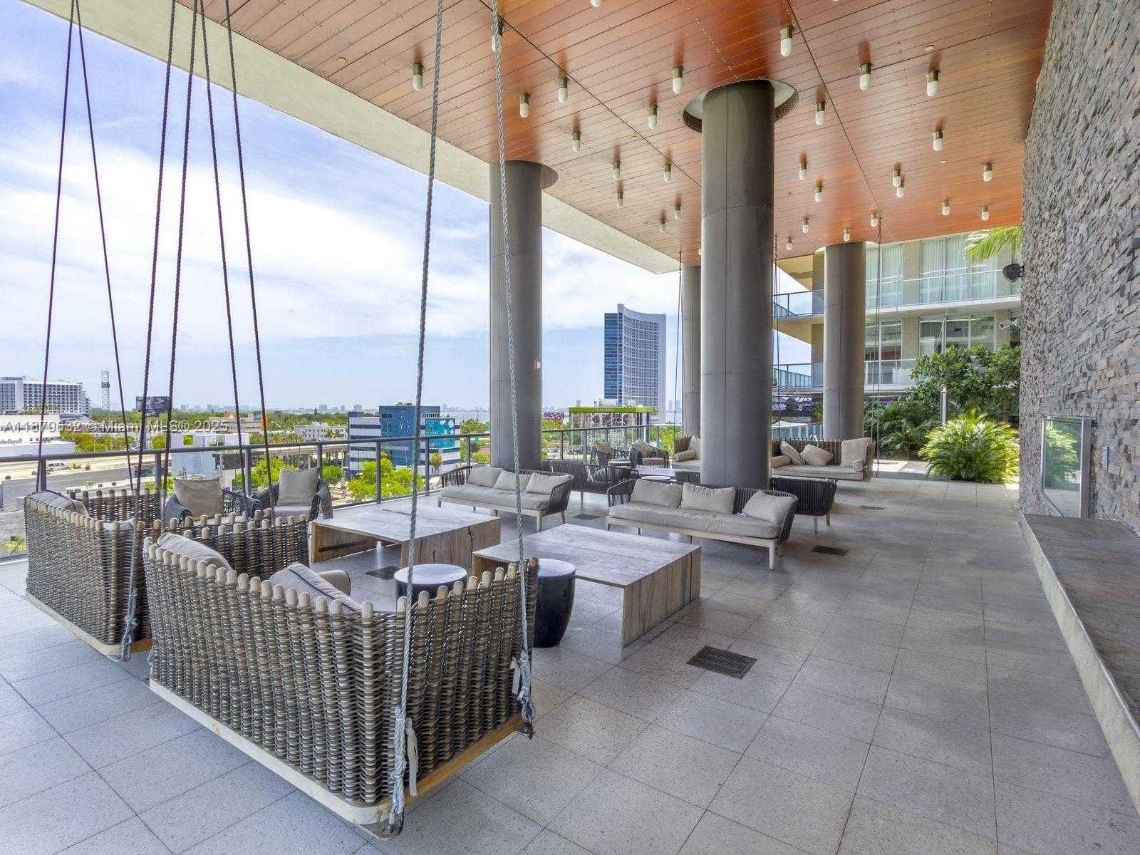 Small Image of 3470 EAST COAST AVE #H1610, Miami Number 22