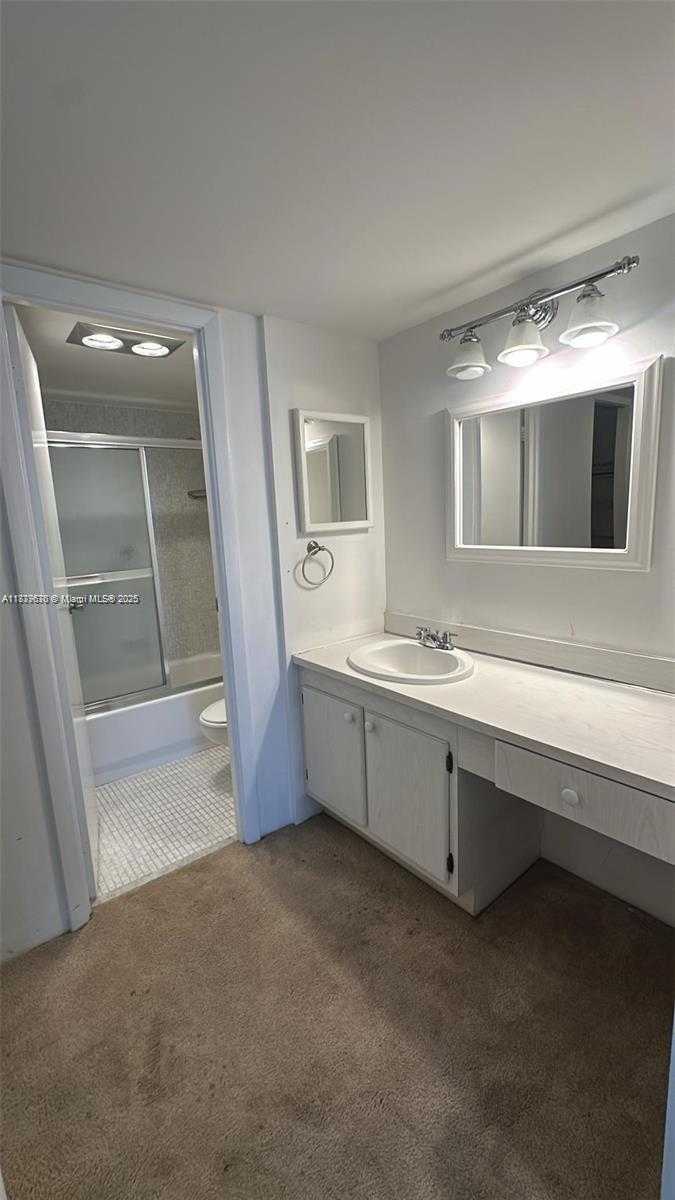 Small Image of 20301 WEST COUNTRY CLUB DR #621, Aventura Number 5