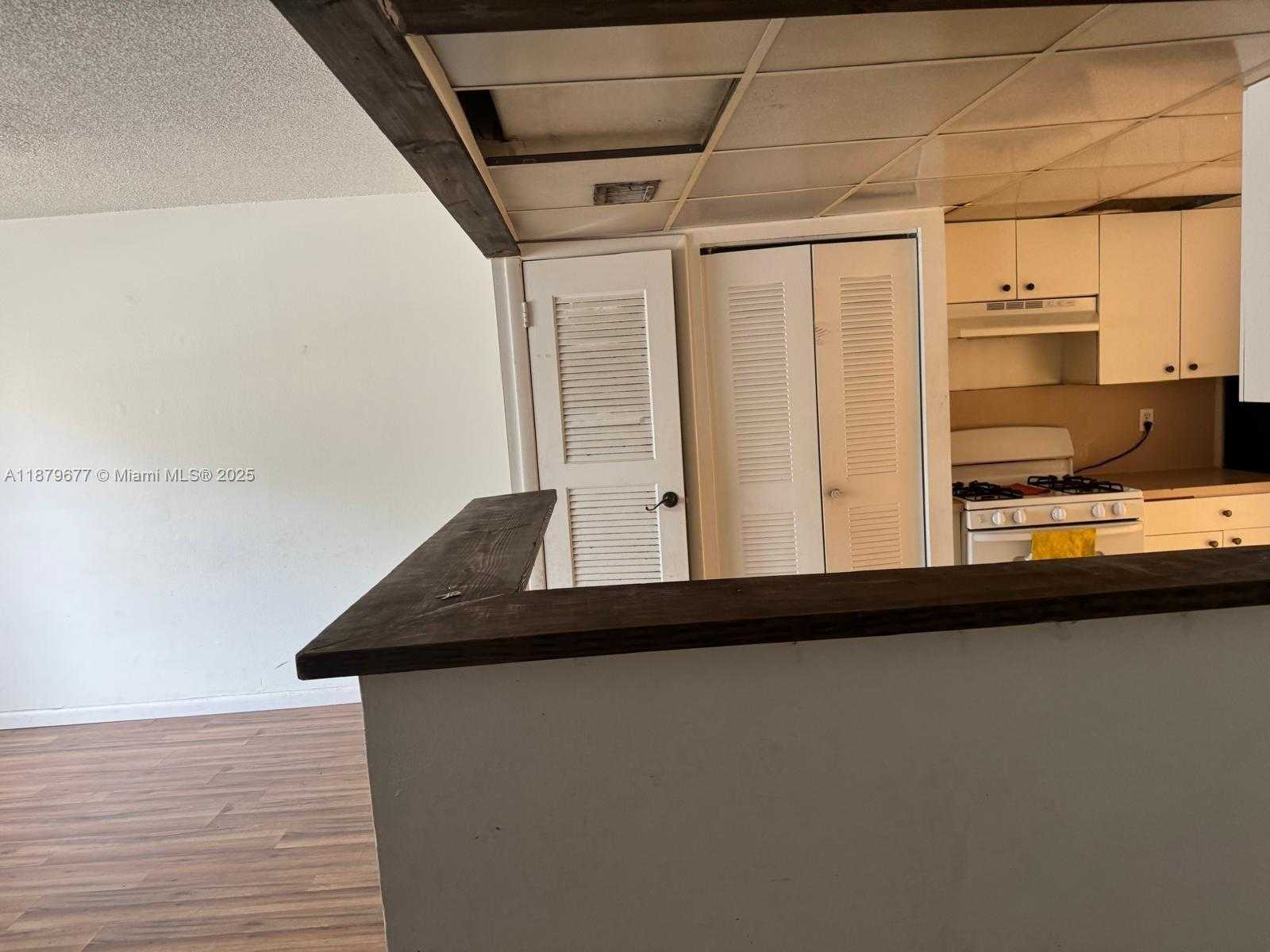 Small Image of 17901 NORTH WEST 68TH AVE #R209, Hialeah Number 9