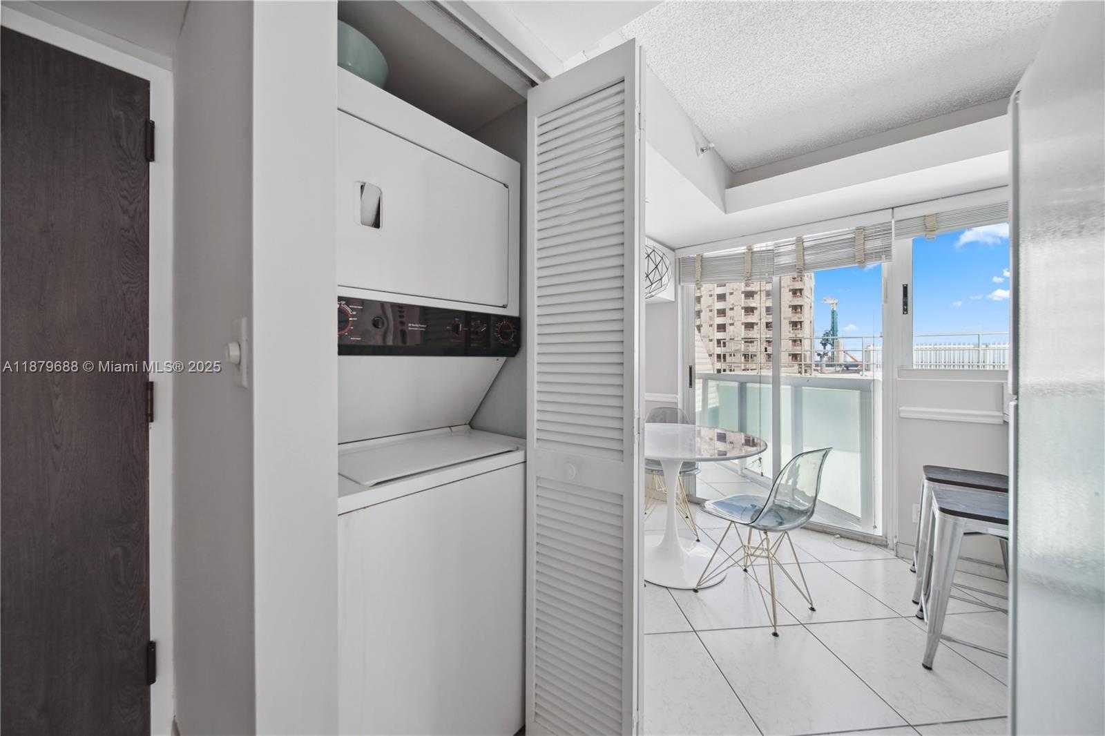 Small Image of 3411 INDIAN CREEK DR #604, Miami Beach Number 15