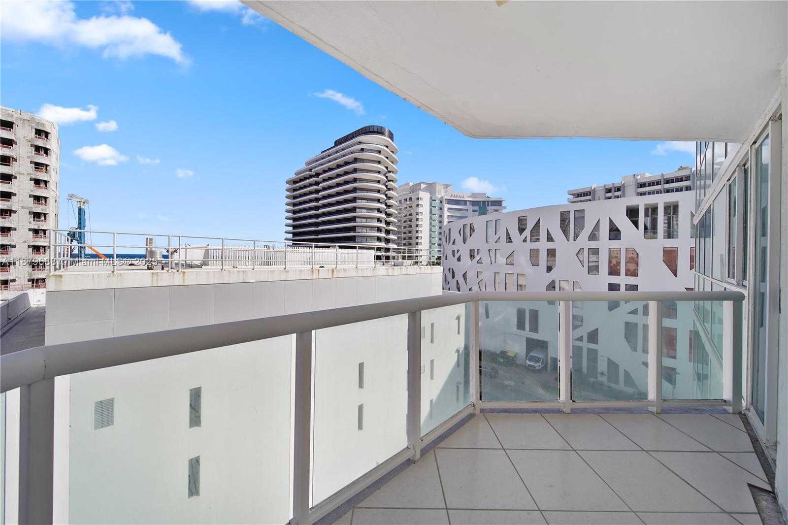 Small Image of 3411 INDIAN CREEK DR #604, Miami Beach Number 16