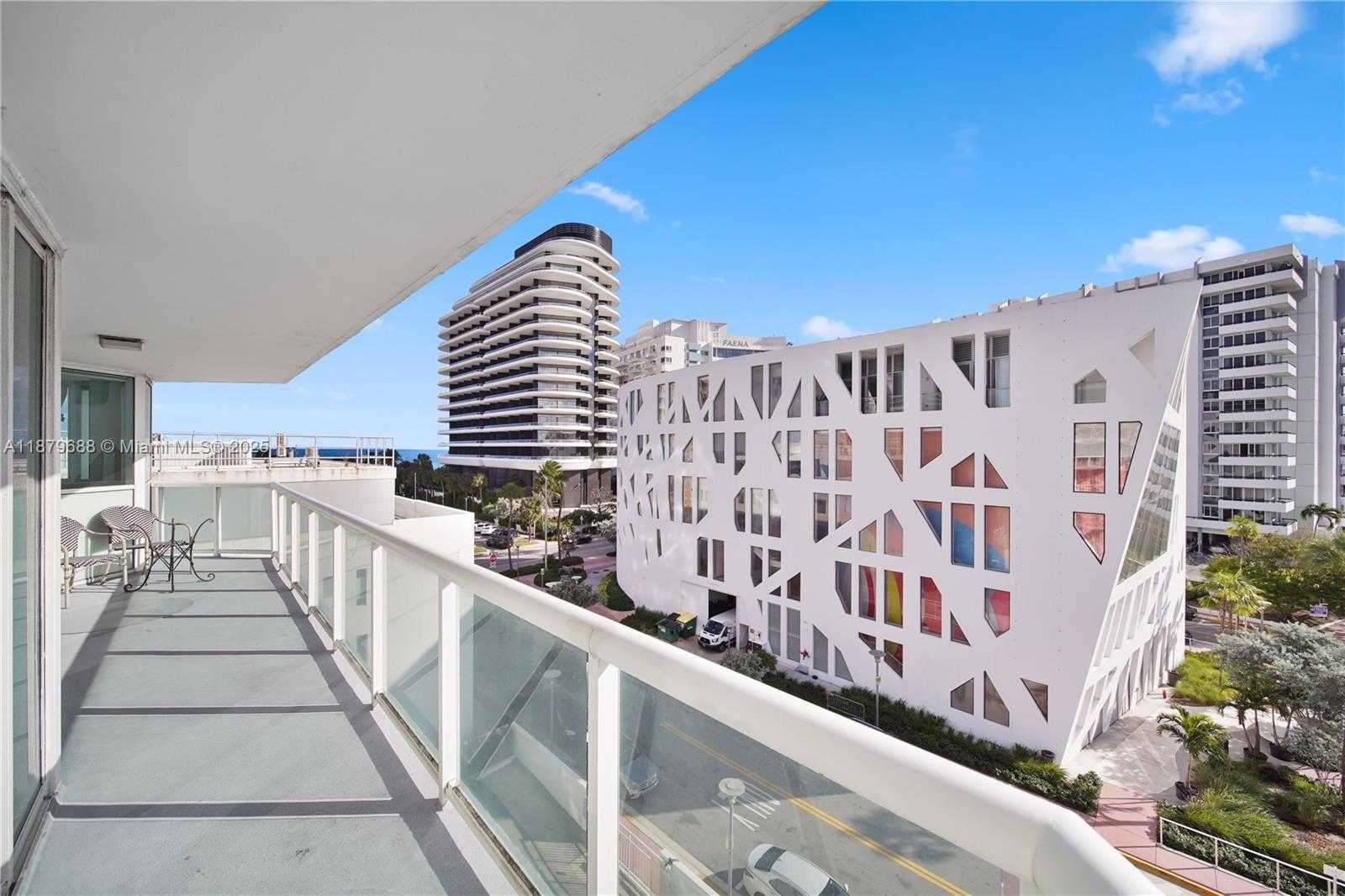 Small Image of 3411 INDIAN CREEK DR #604, Miami Beach Number 17