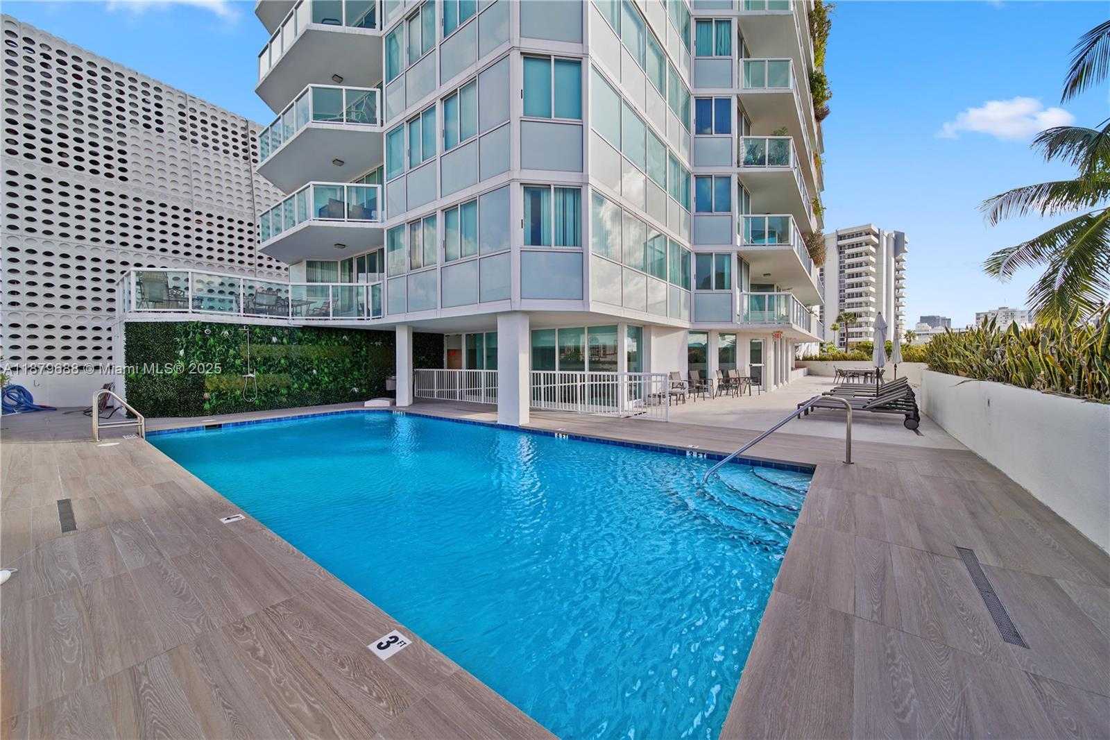 Small Image of 3411 INDIAN CREEK DR #604, Miami Beach Number 24