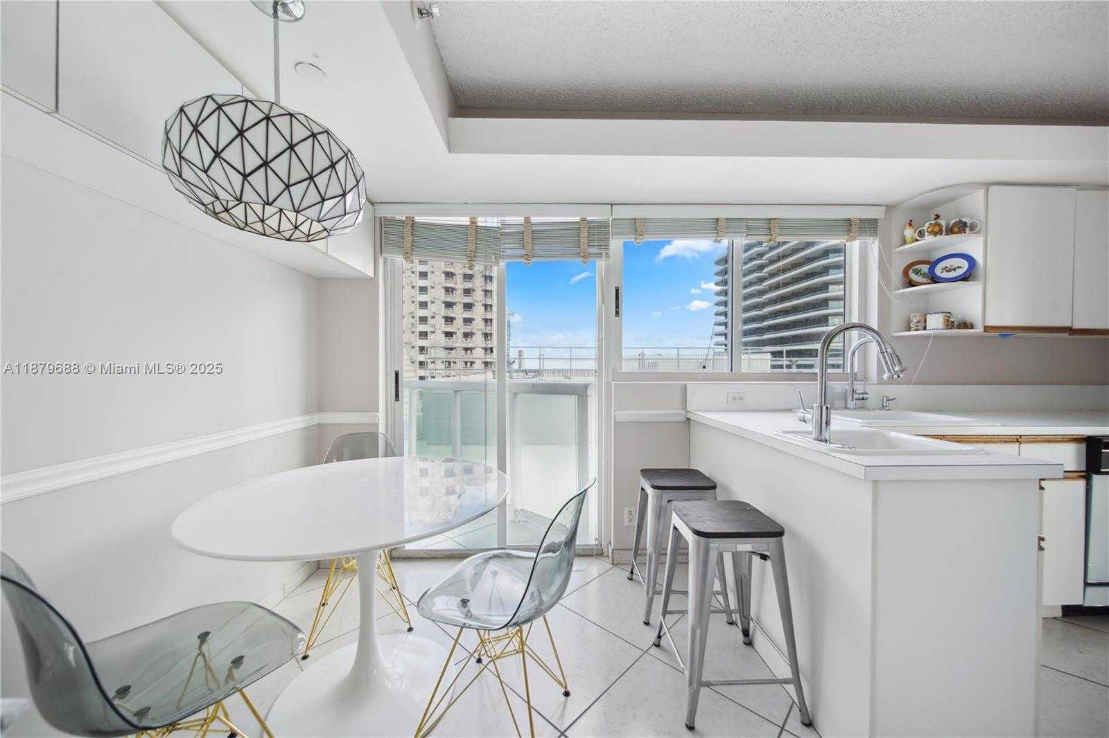 Small Image of 3411 INDIAN CREEK DR #604, Miami Beach Number 7