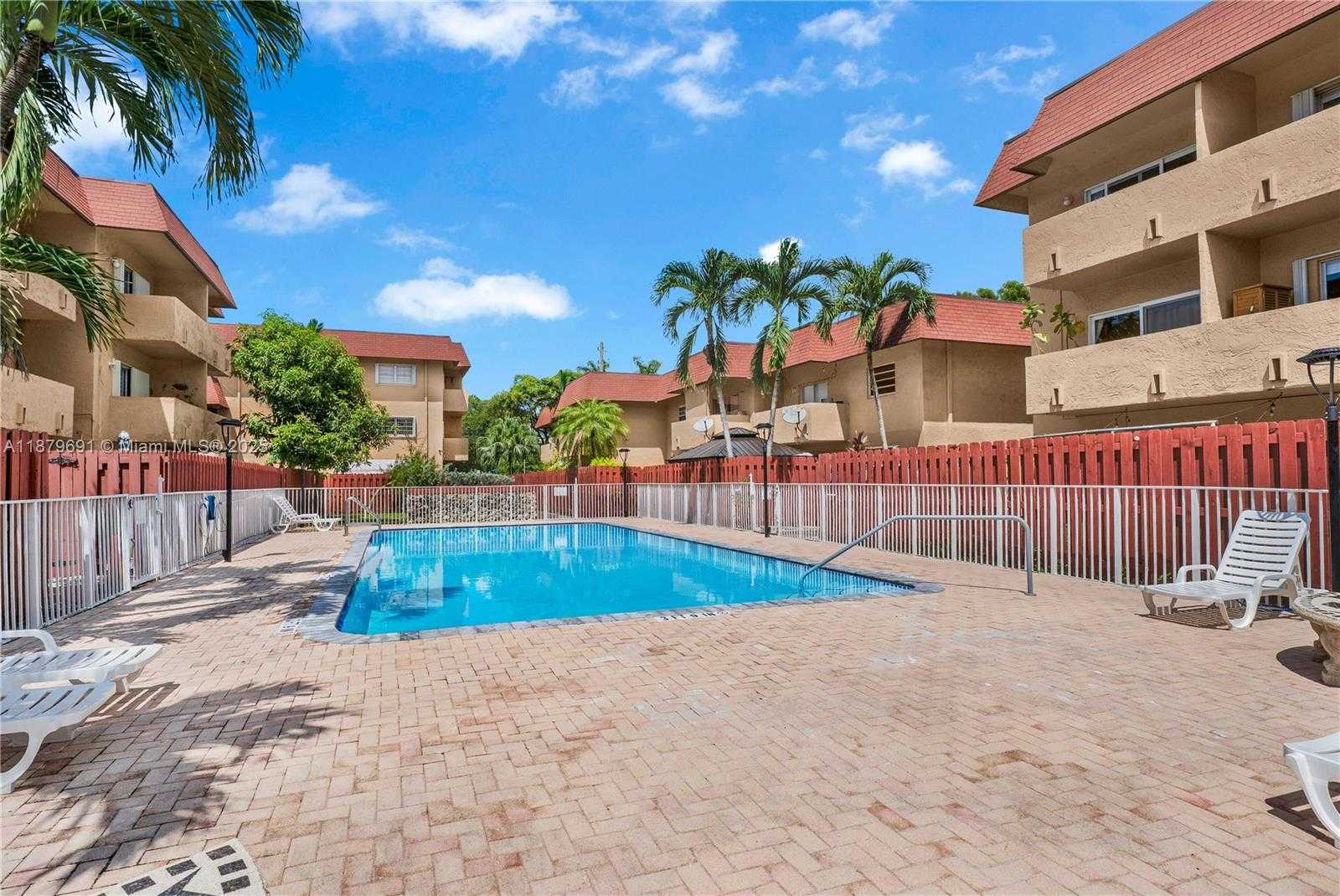 Small Image of 9956 SOUTH WEST 88TH ST #128-1, Miami Number 28