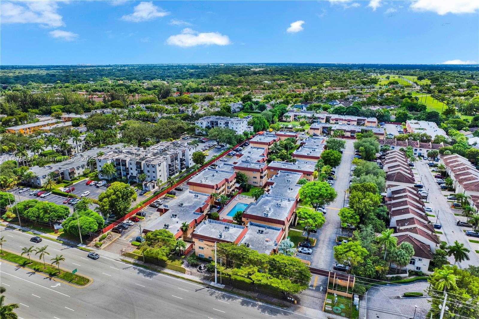 Small Image of 9956 SOUTH WEST 88TH ST #128-1, Miami Number 39