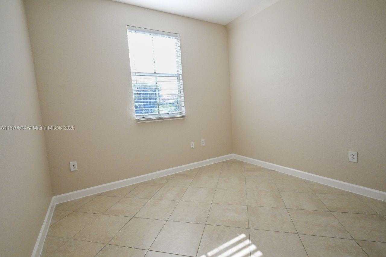 Small Image of 8134 NORTH WEST 107TH PATH, Doral Number 18