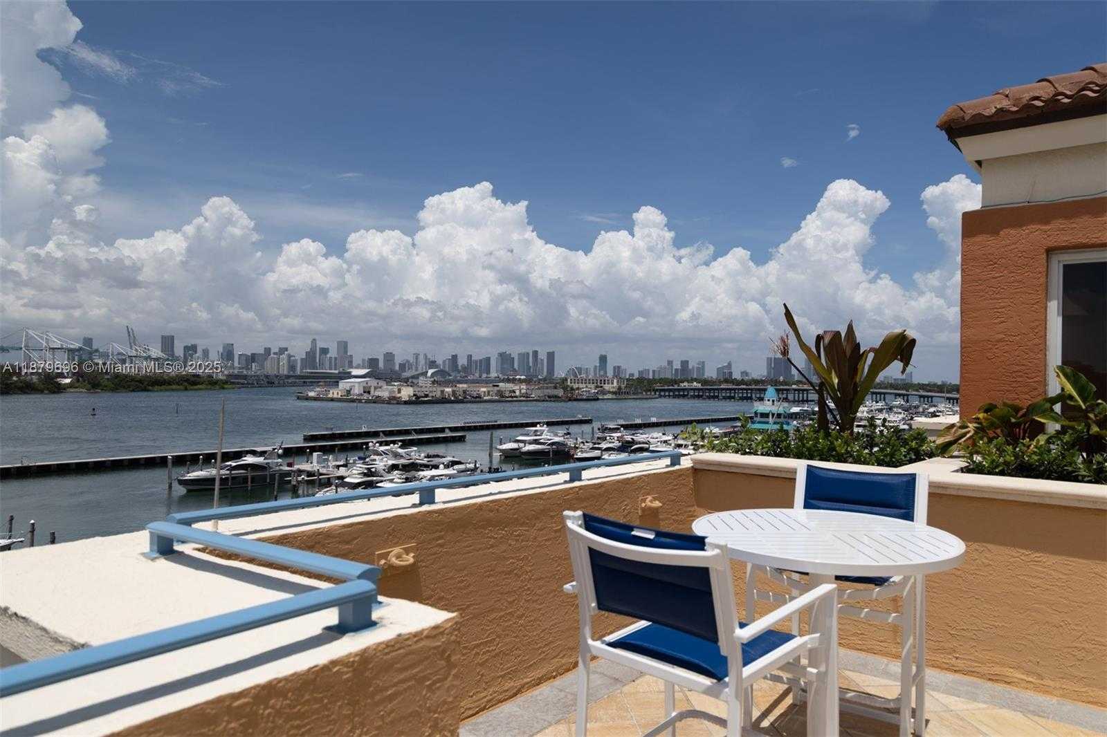 Small Image of 90 ALTON RD #1703, Miami Beach Number 32