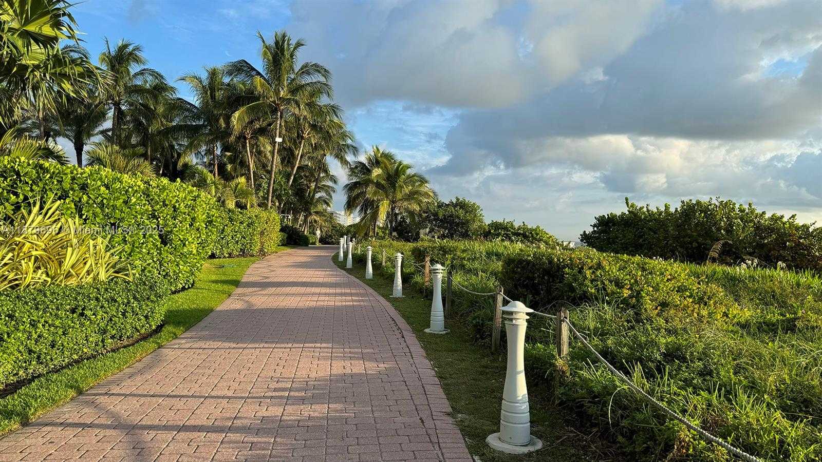 Small Image of 90 ALTON RD #1703, Miami Beach Number 41