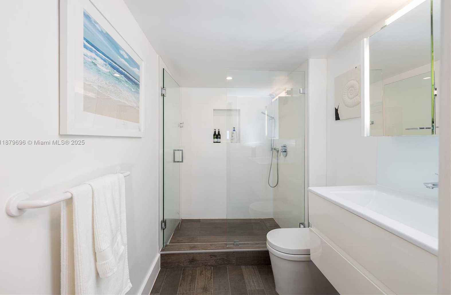 Small Image of 90 ALTON RD #1703, Miami Beach Number 7