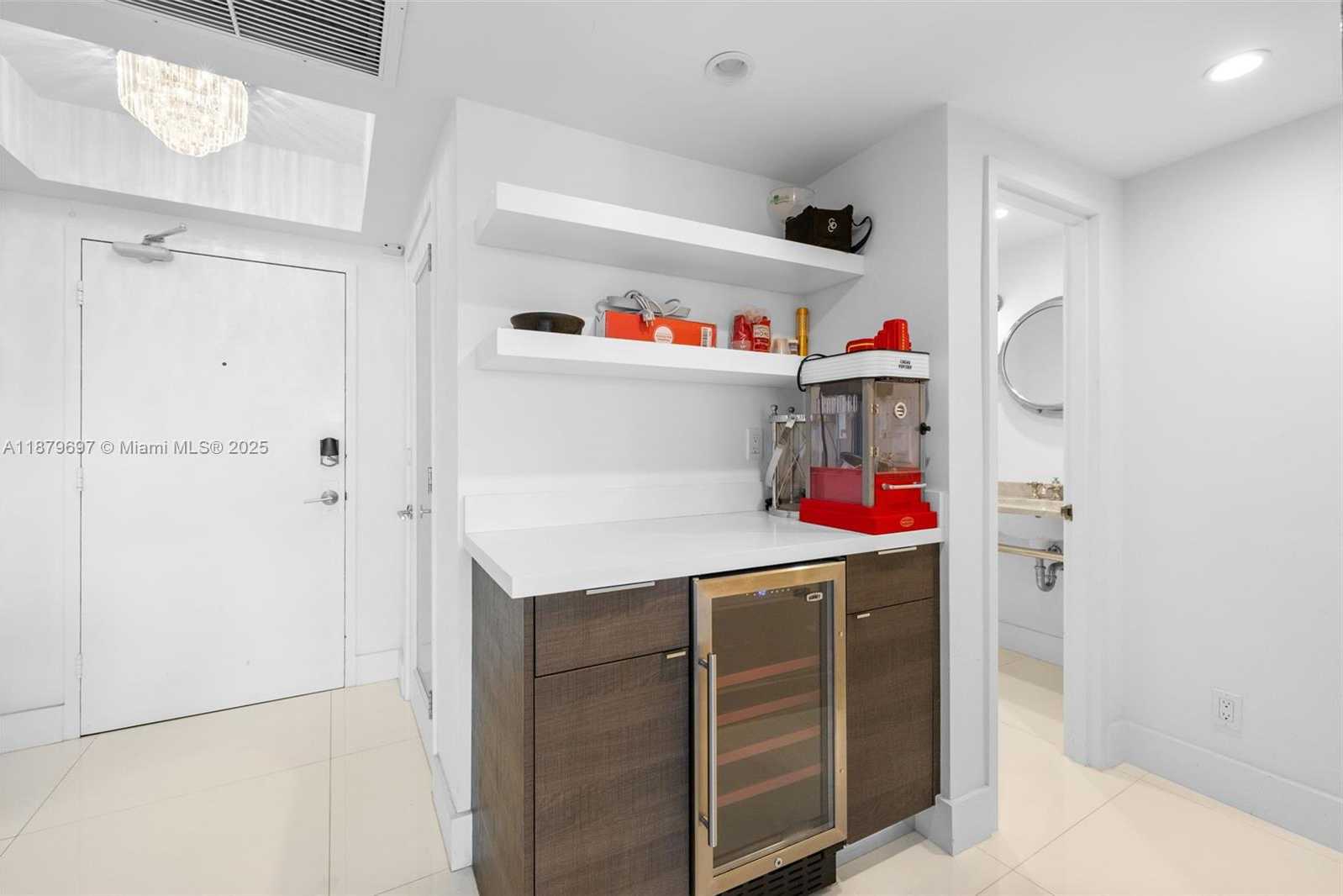 Small Image of 100 LINCOLN RD #1523/1525, Miami Beach Number 13