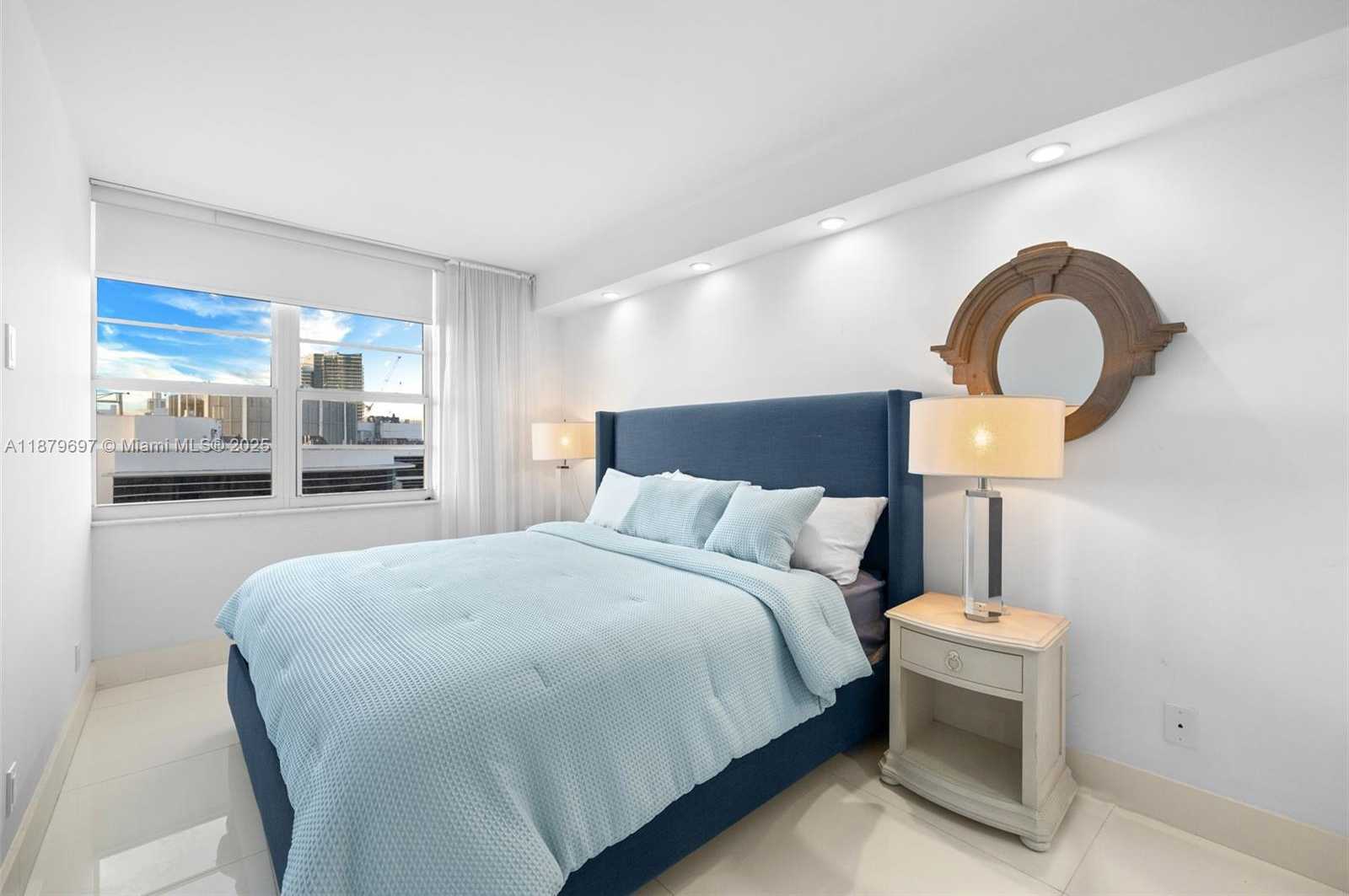 Small Image of 100 LINCOLN RD #1523/1525, Miami Beach Number 21