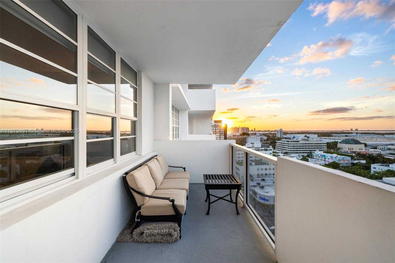 Small Image of 100 LINCOLN RD #1523/1525, Miami Beach Number 27