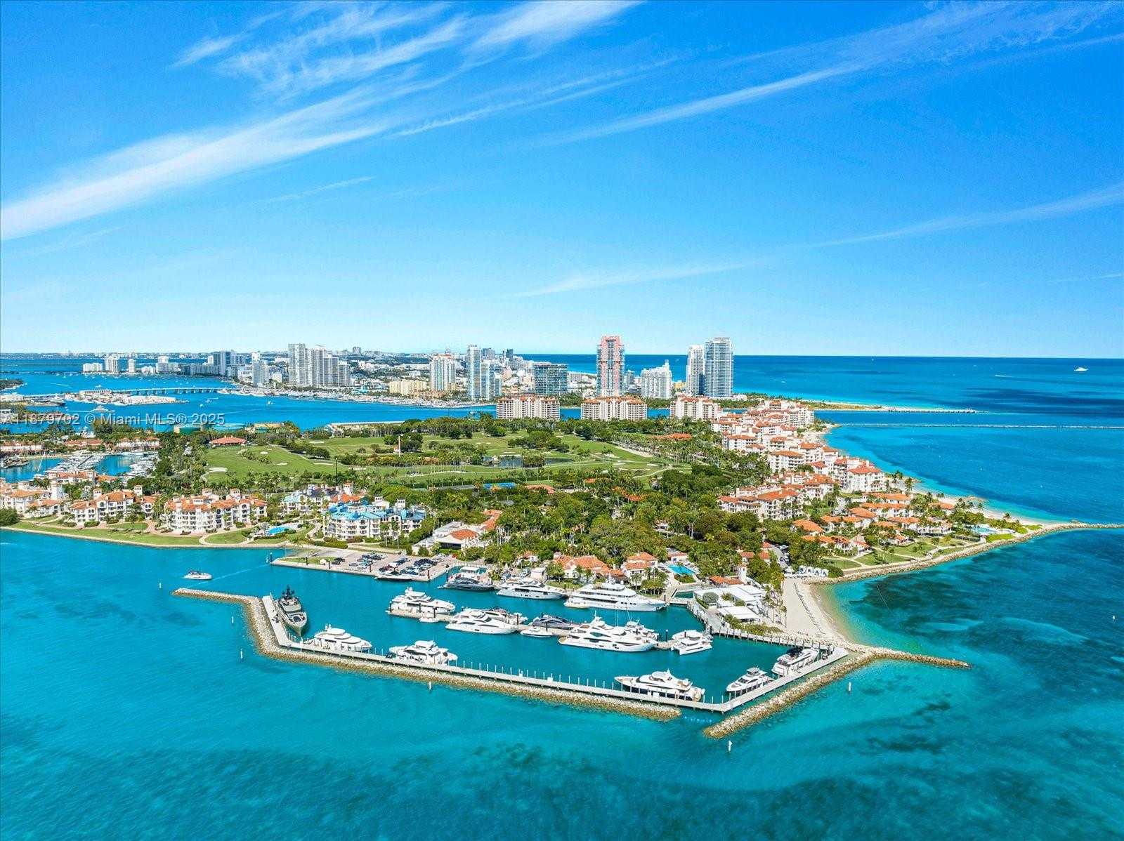 Small Image of 15512 FISHER ISLAND DR #15512, Miami Beach Number 23