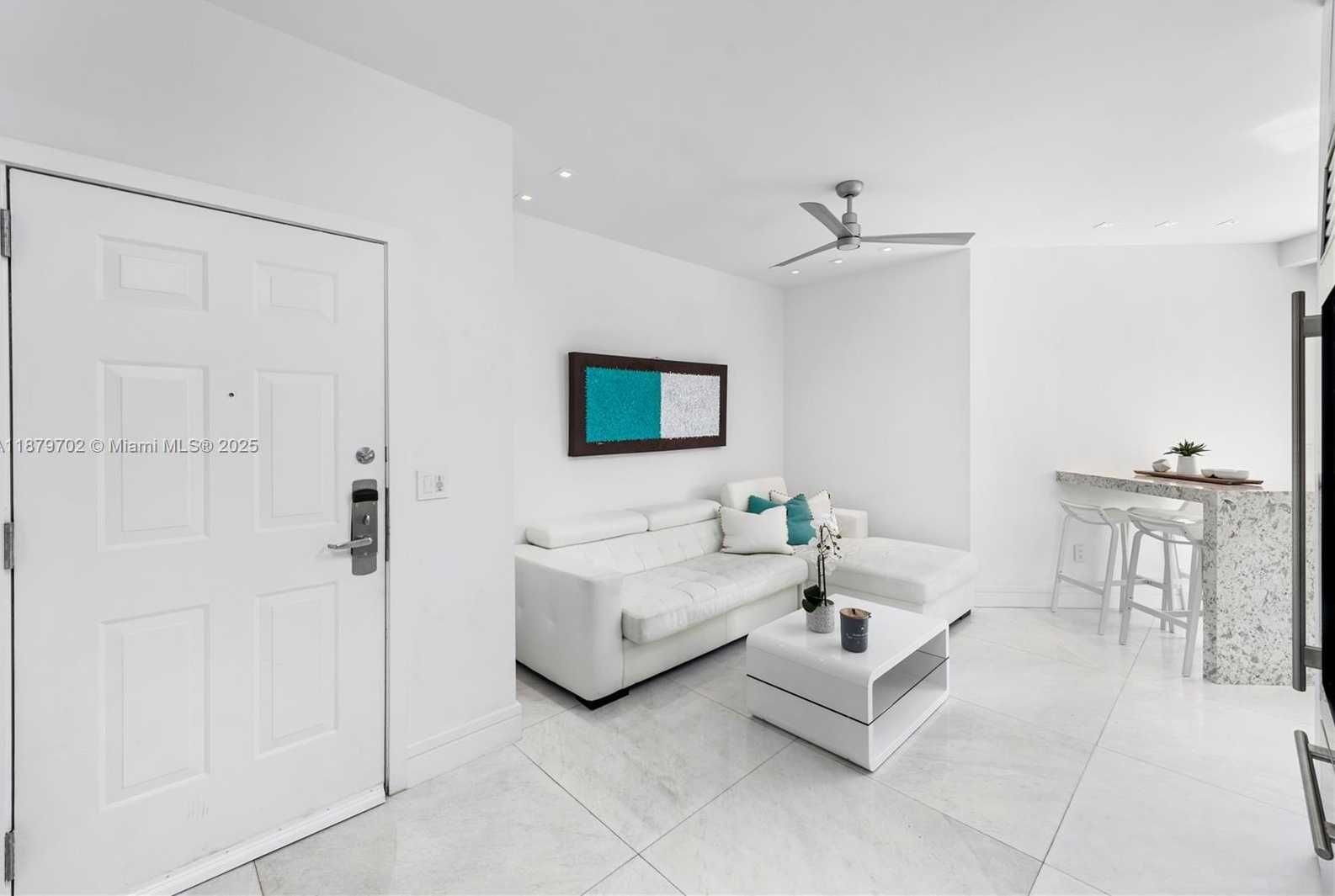Small Image of 15512 FISHER ISLAND DR #15512, Miami Beach Number 5