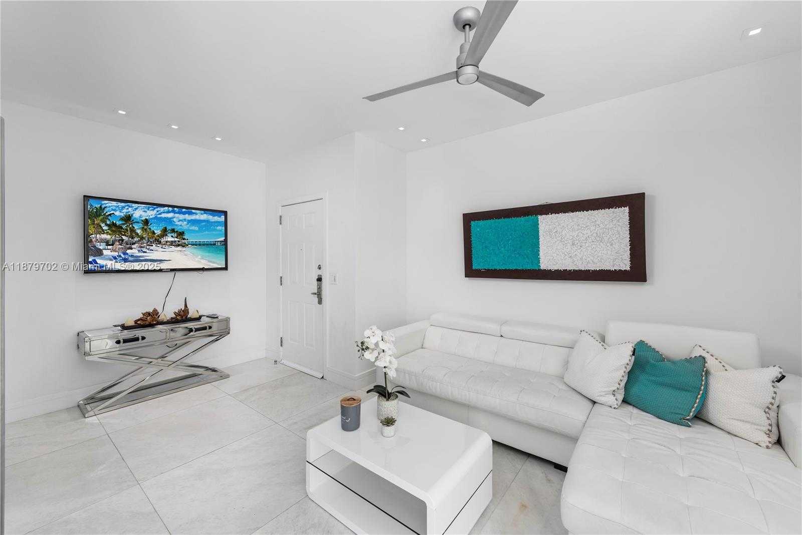 Small Image of 15512 FISHER ISLAND DR #15512, Miami Beach Number 7