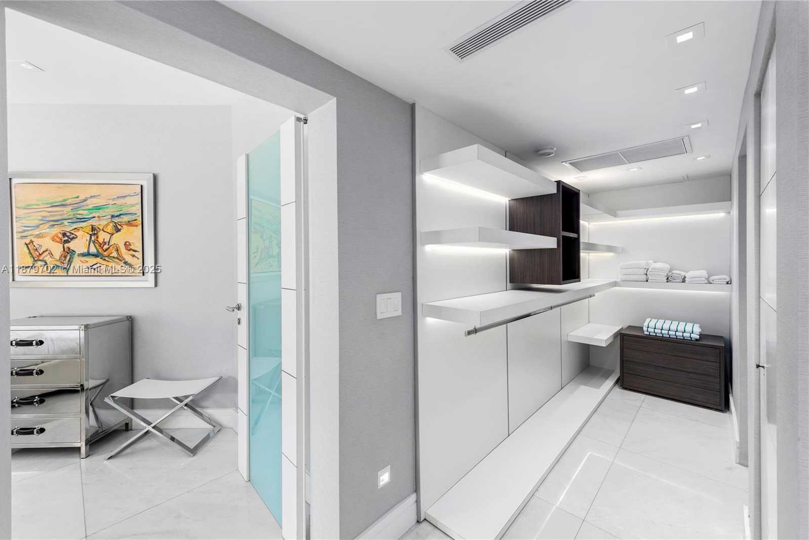 Small Image of 15512 FISHER ISLAND DR #15512, Miami Beach Number 8