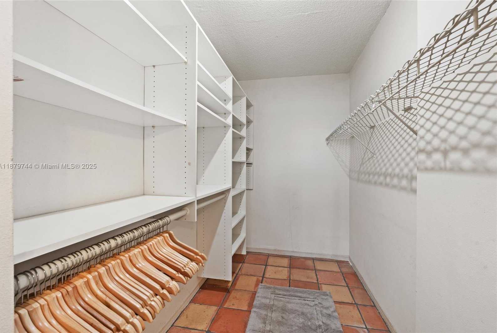 Small Image of 800 WEST AVE #831, Miami Beach Number 10