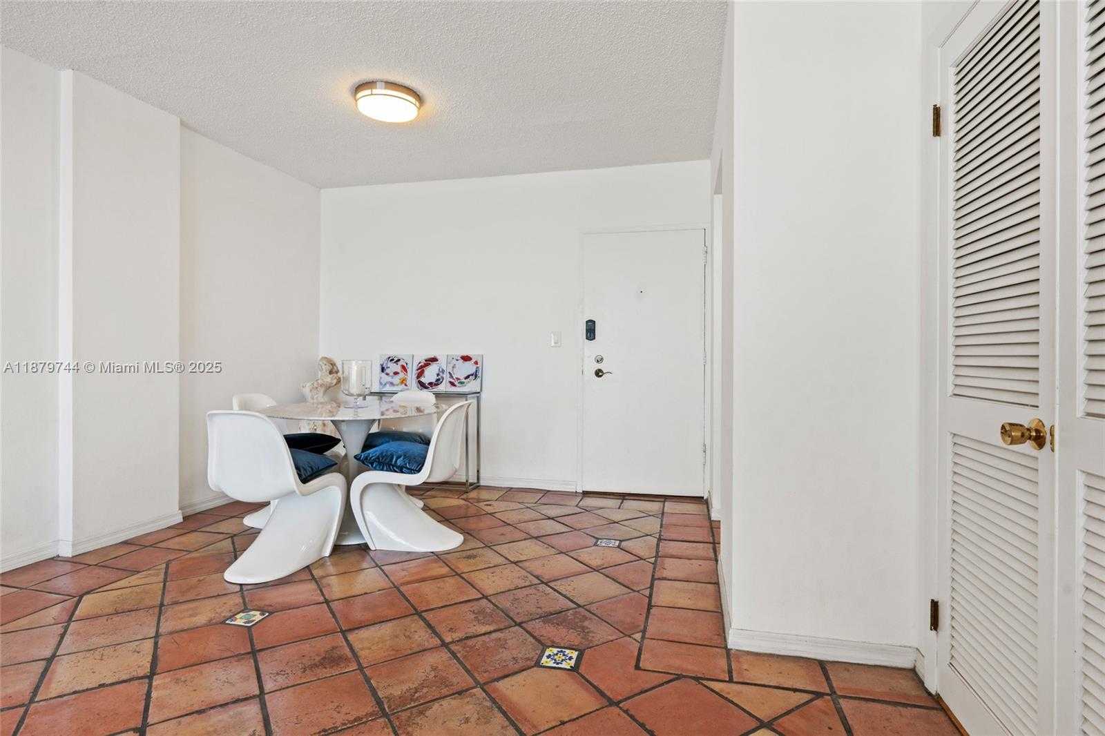 Small Image of 800 WEST AVE #831, Miami Beach Number 16