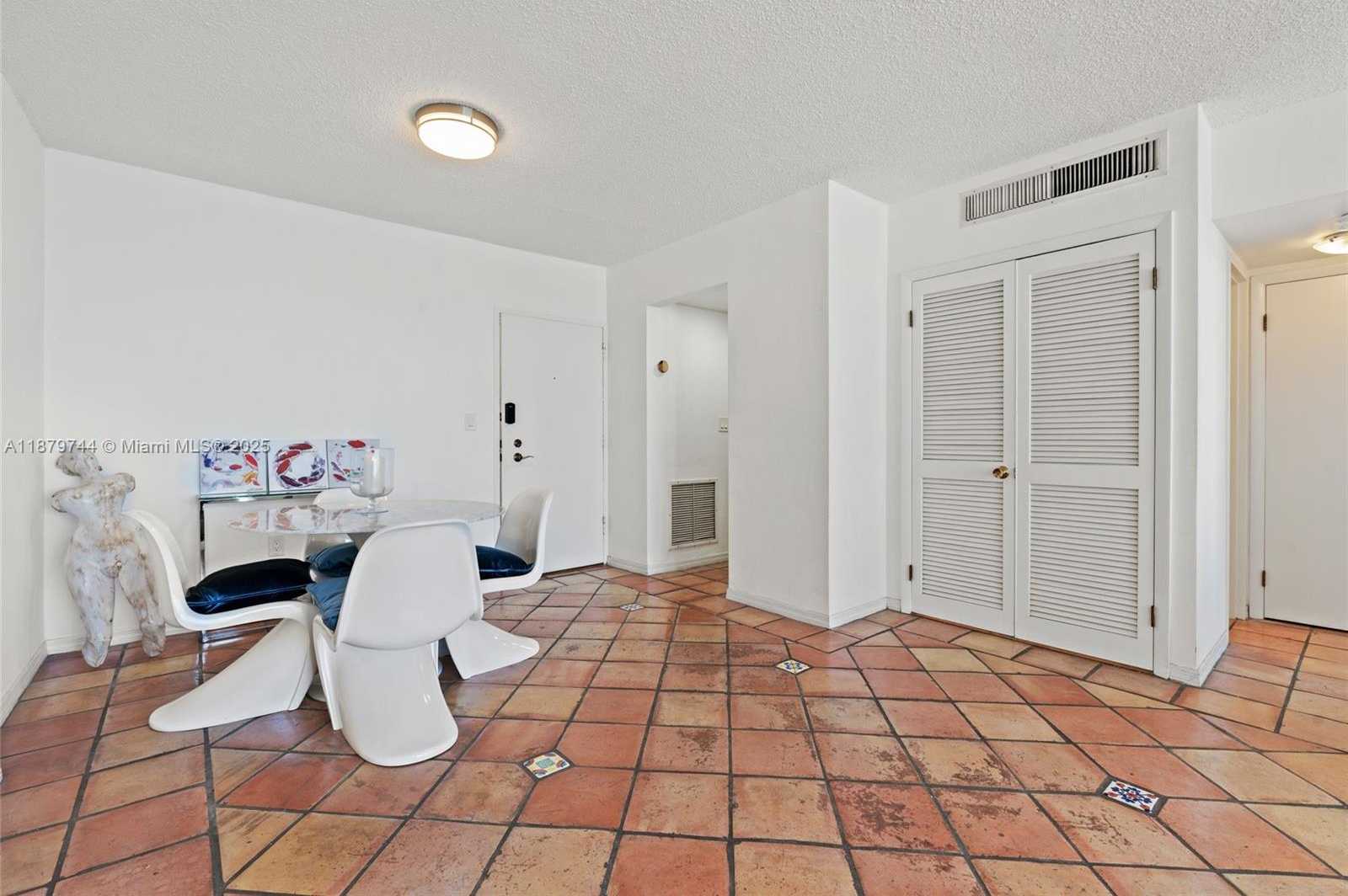 Small Image of 800 WEST AVE #831, Miami Beach Number 17