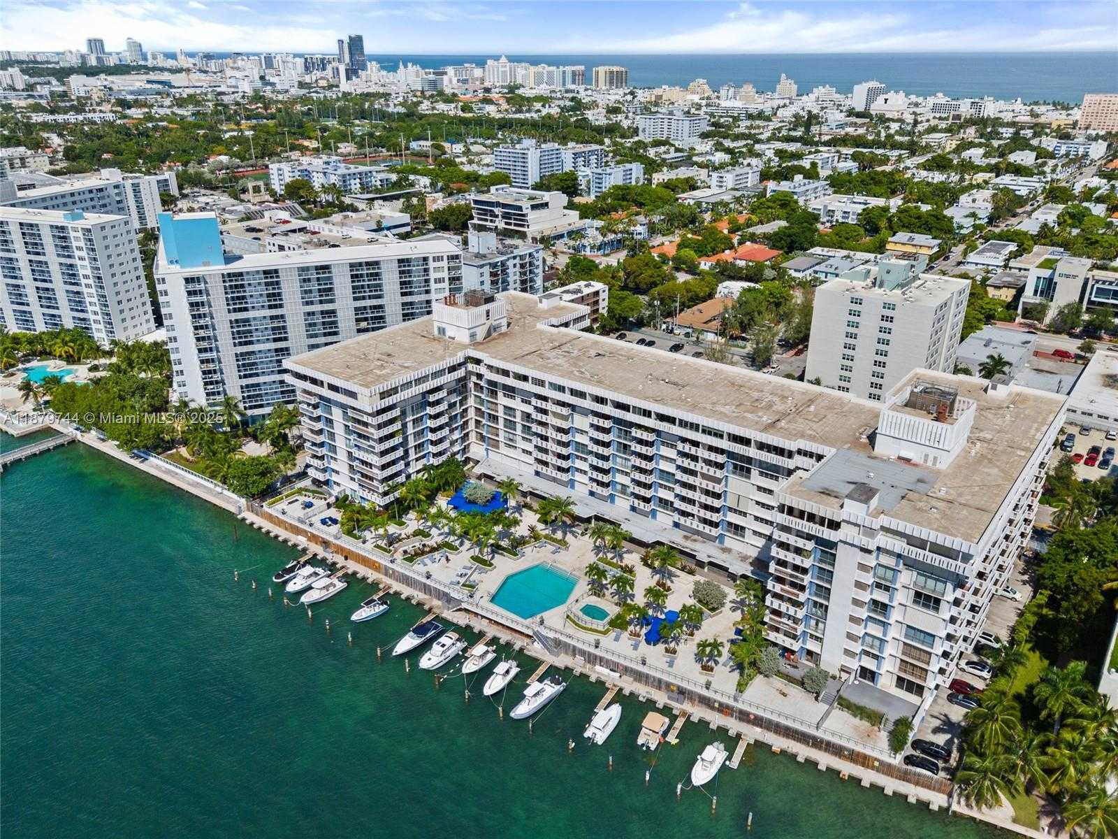 Small Image of 800 WEST AVE #831, Miami Beach Number 33