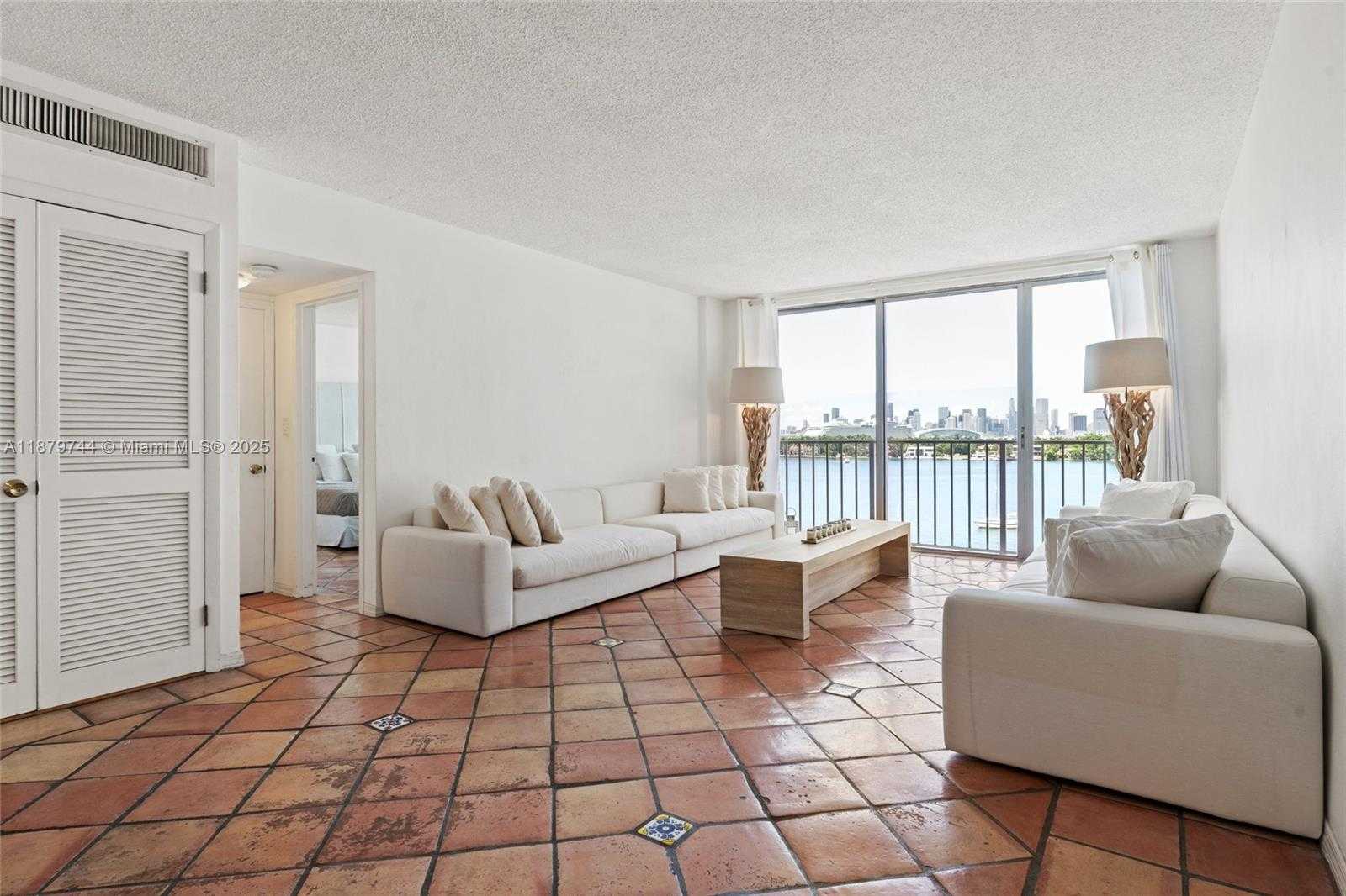 Small Image of 800 WEST AVE #831, Miami Beach Number 4