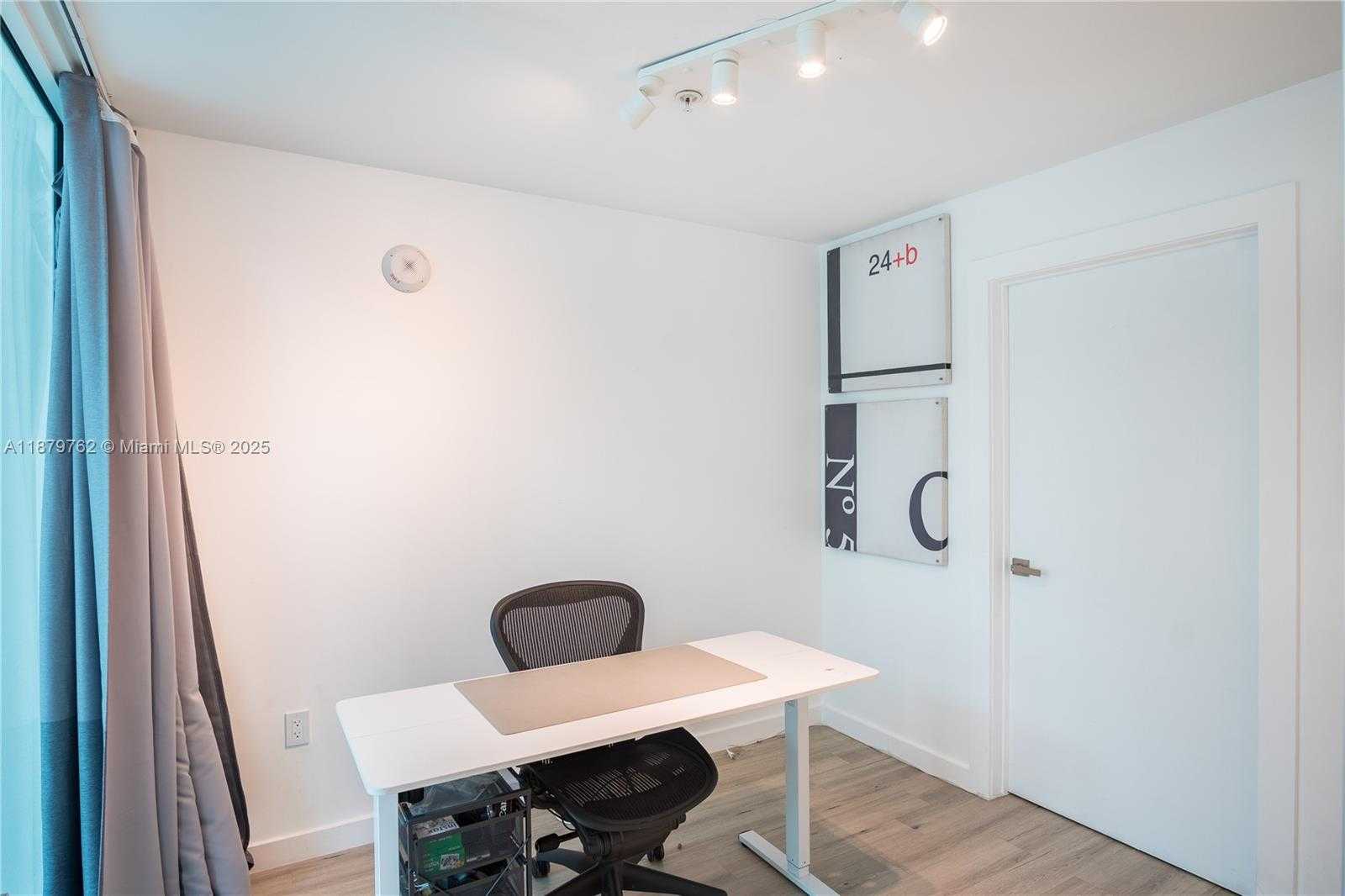 Small Image of 3301 NORTH EAST 1ST AVE #M0501, Miami Number 15