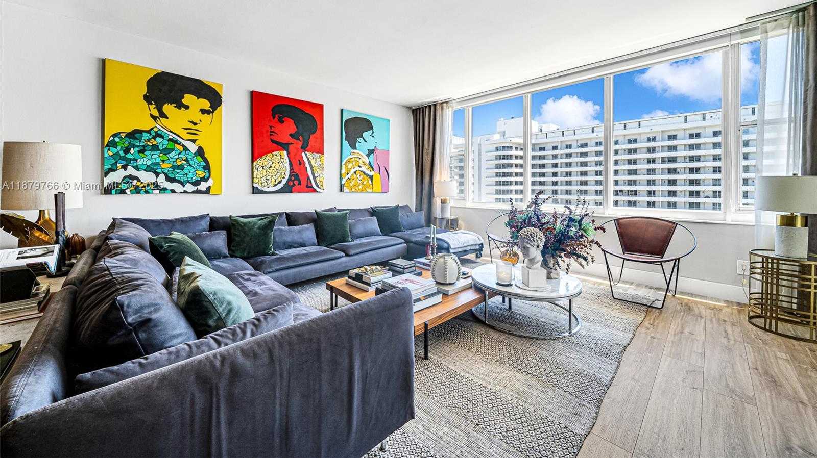 Small Image of 5600 COLLINS AVE #12E, Miami Beach Number 16
