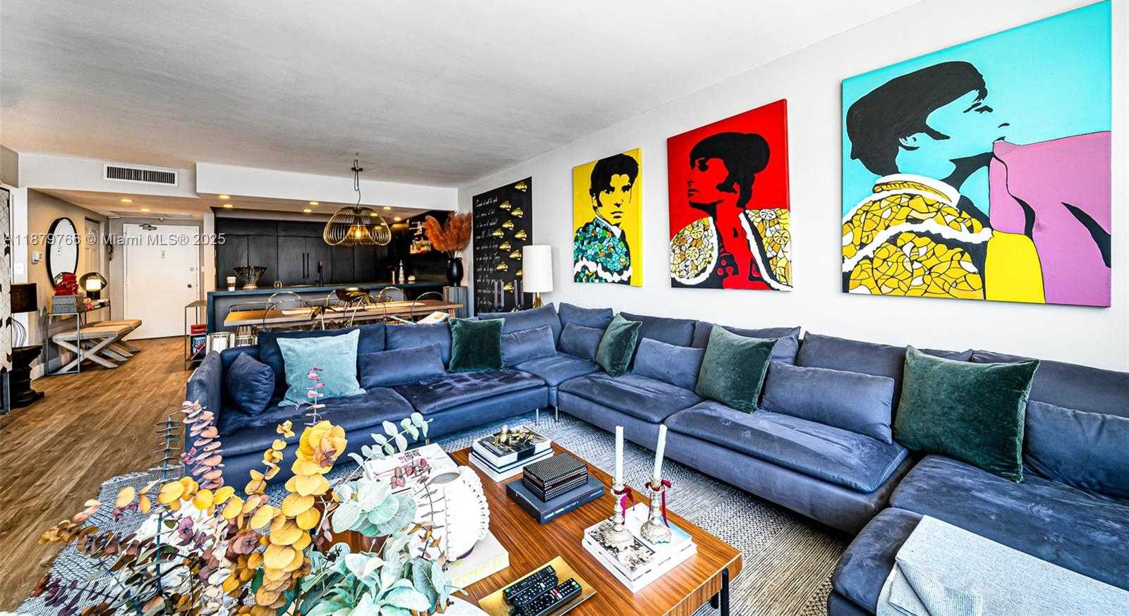 Small Image of 5600 COLLINS AVE #12E, Miami Beach Number 17