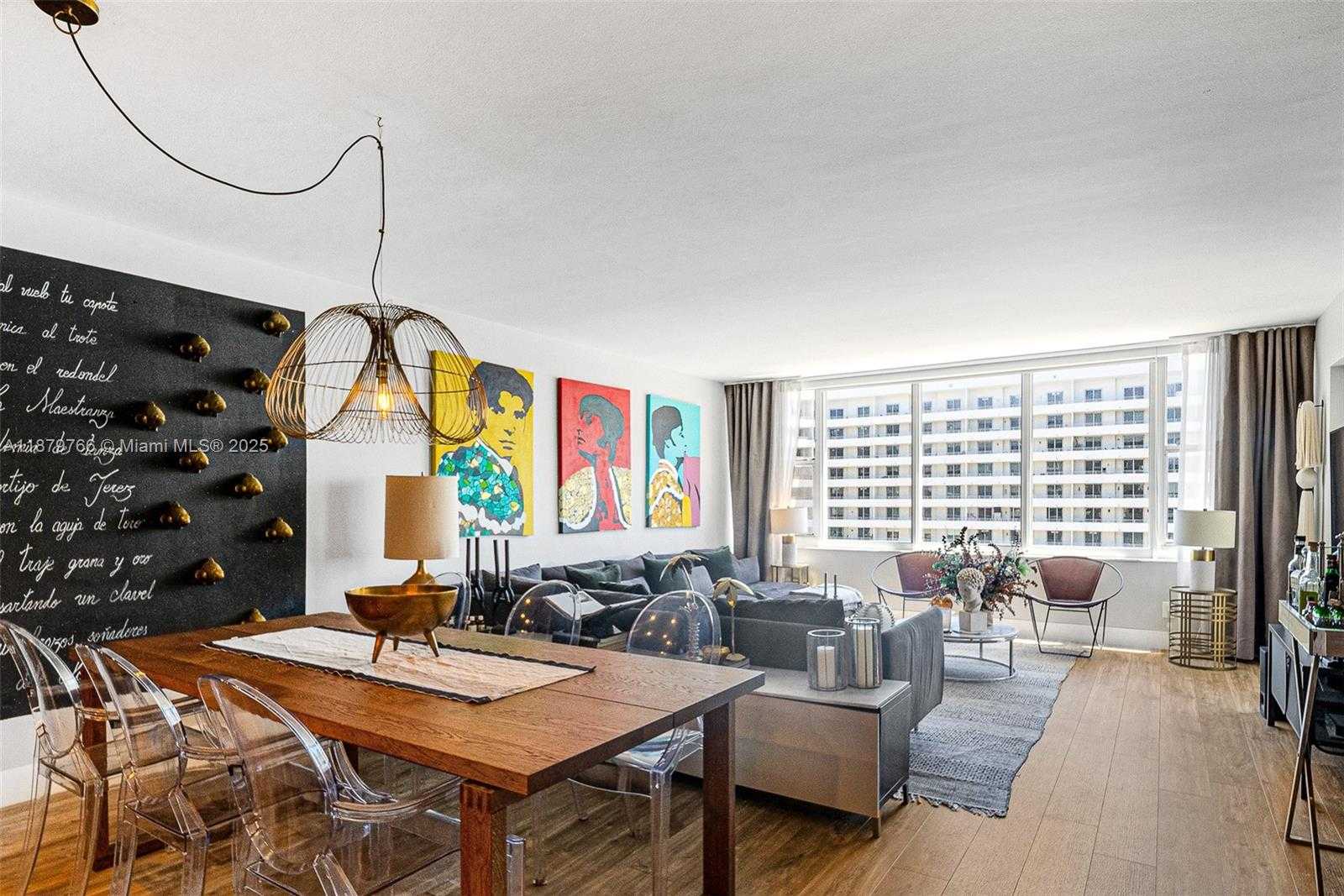 Small Image of 5600 COLLINS AVE #12E, Miami Beach Number 2