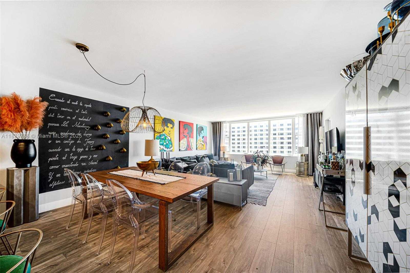 Small Image of 5600 COLLINS AVE #12E, Miami Beach Number 5