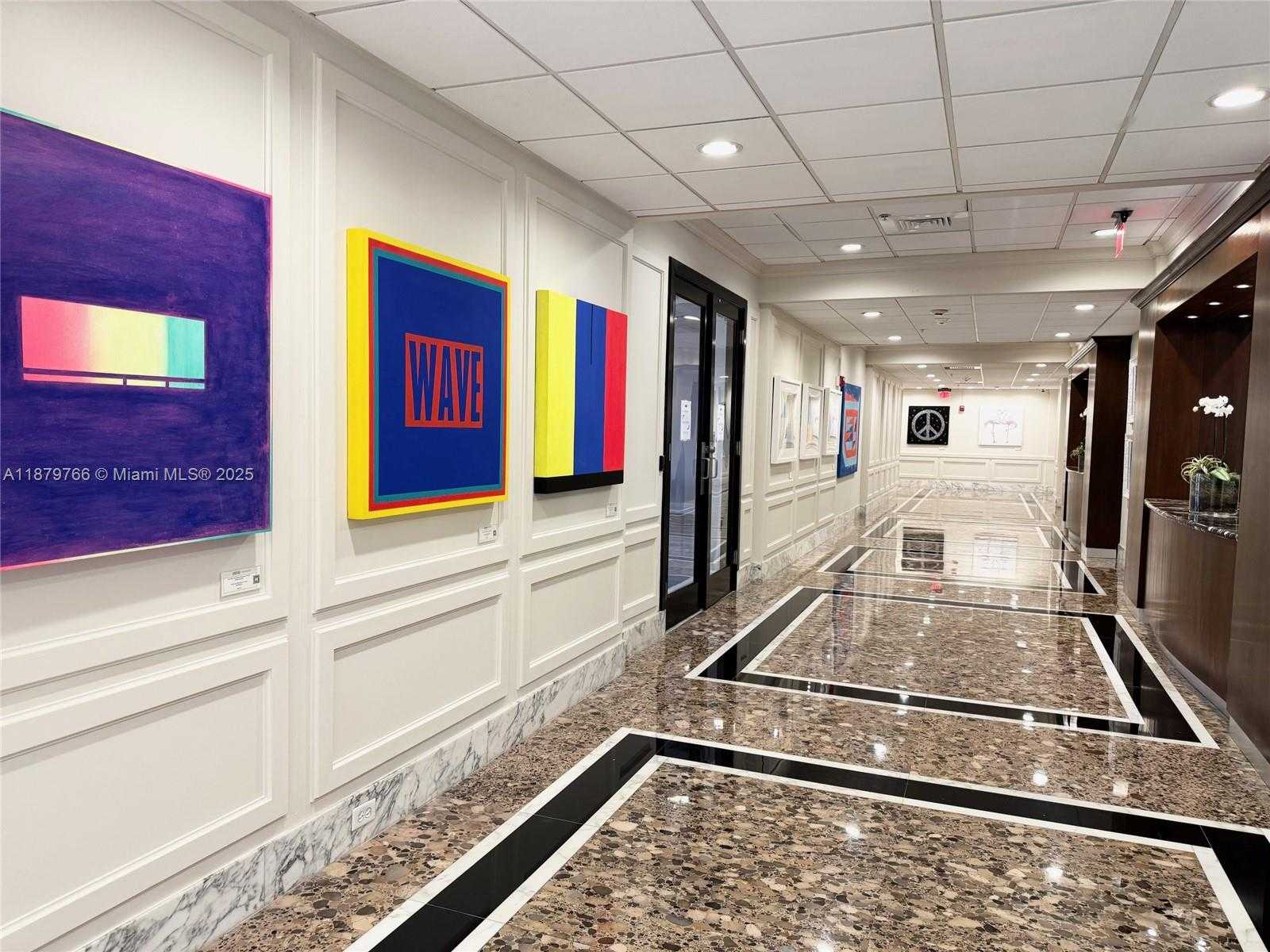 Small Image of 5600 COLLINS AVE #12E, Miami Beach Number 56