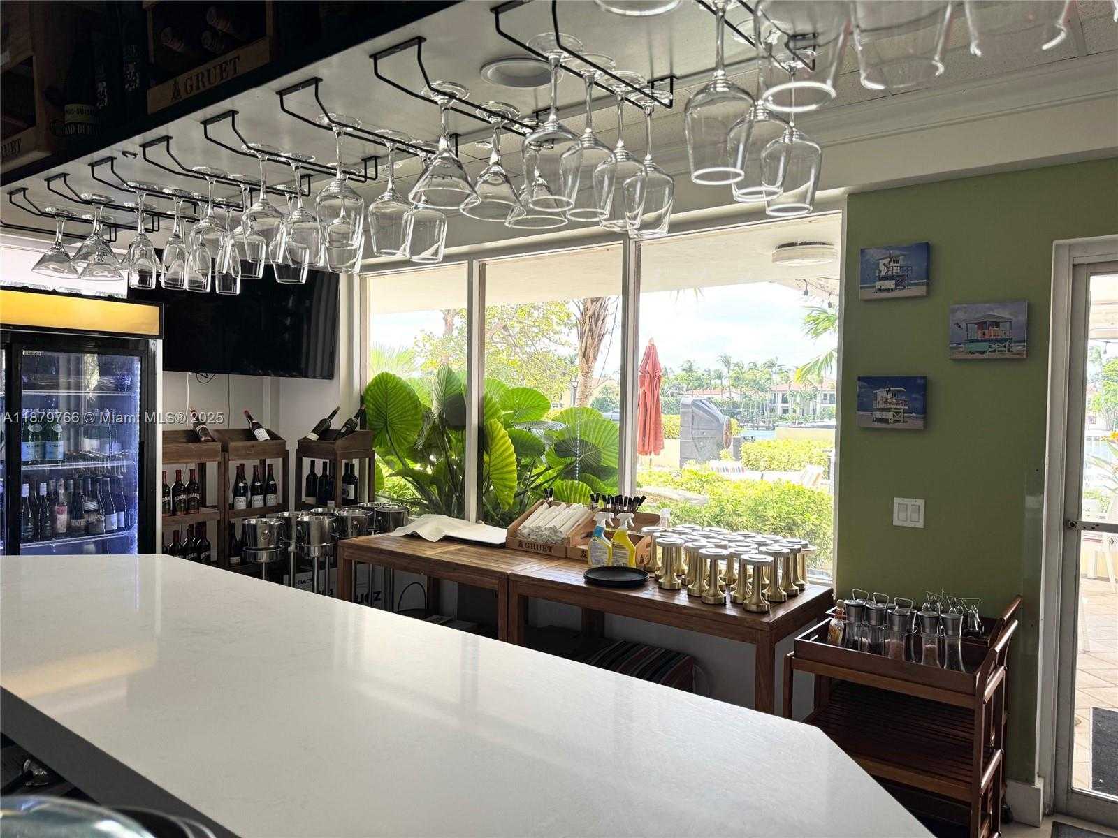 Small Image of 5600 COLLINS AVE #12E, Miami Beach Number 61