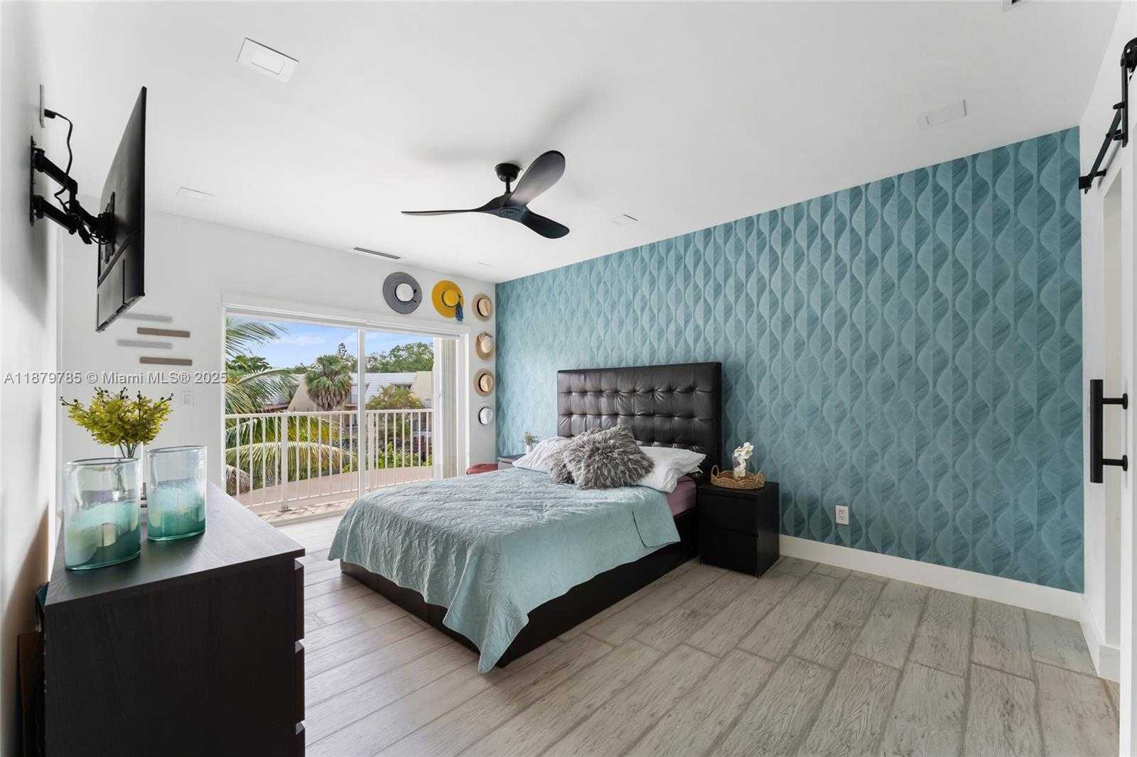 Small Image of 7380 BIG CYPRESS DR, Miami Lakes Number 11