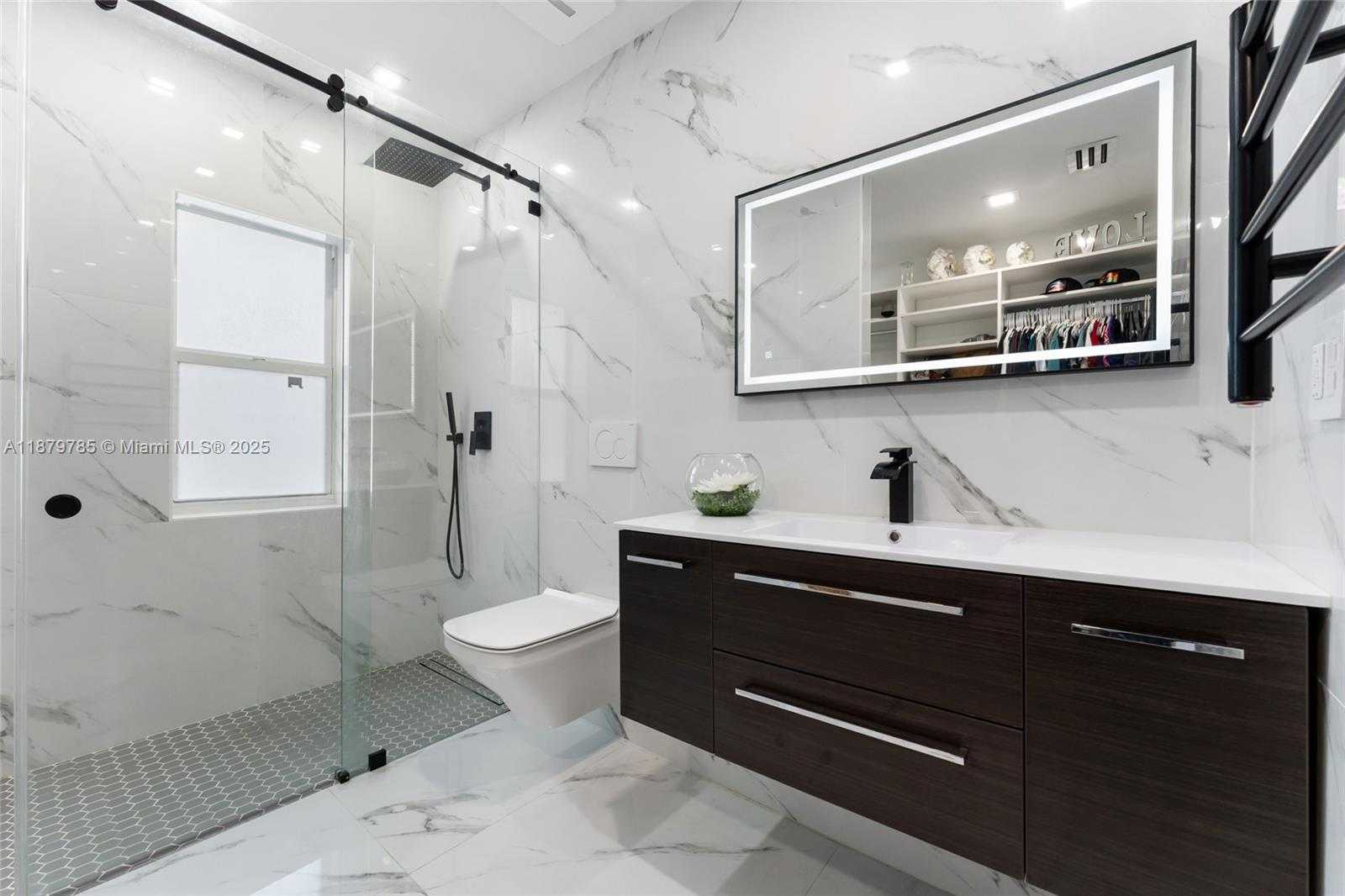 Small Image of 7380 BIG CYPRESS DR, Miami Lakes Number 14