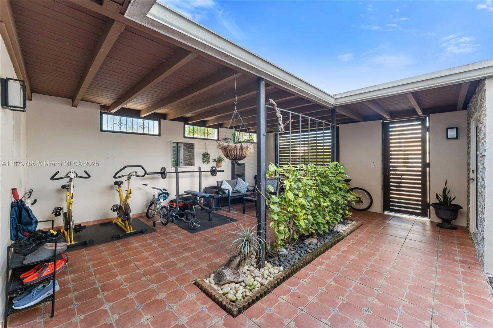 Small Image of 7380 BIG CYPRESS DR, Miami Lakes Number 19