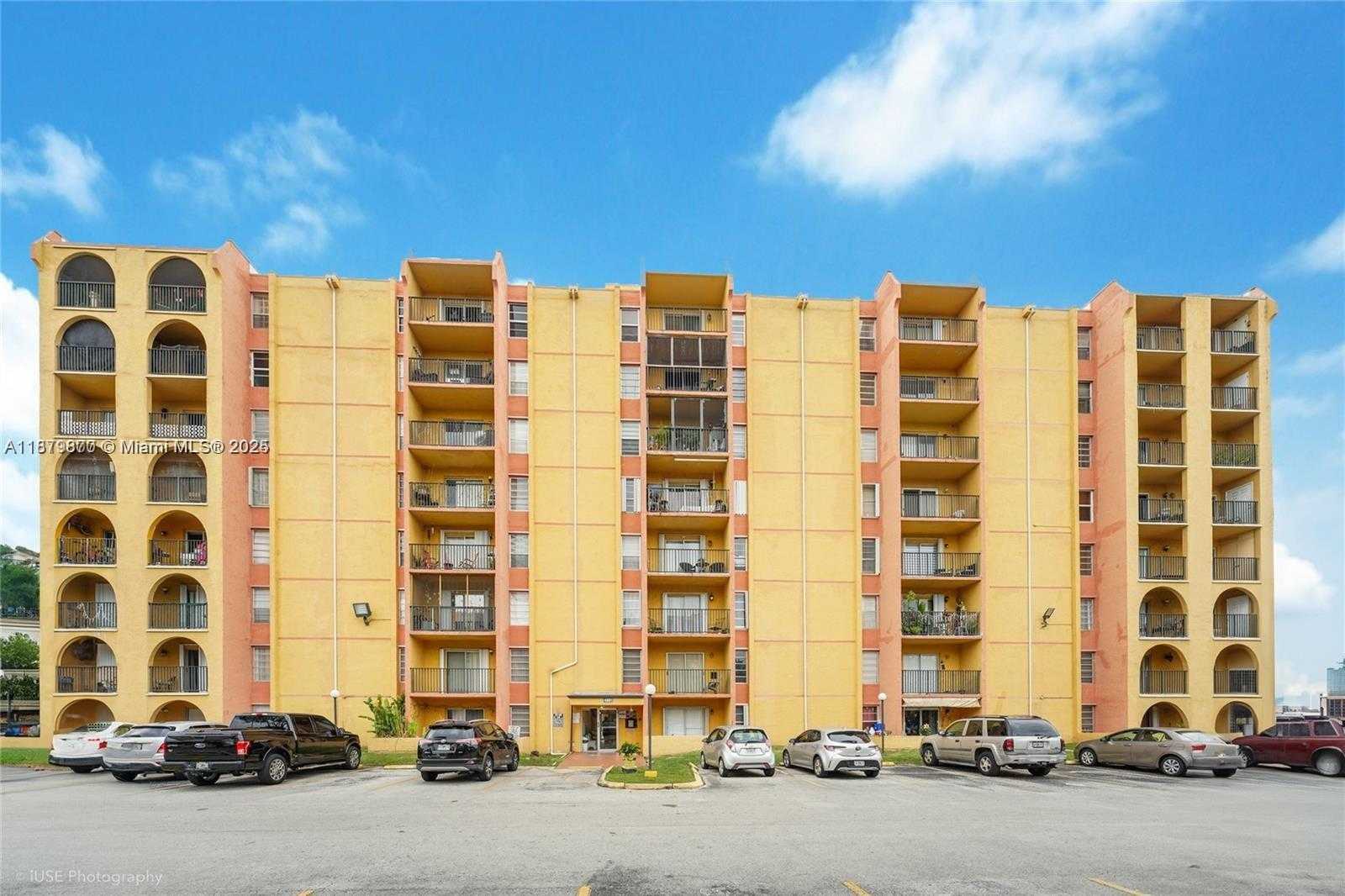 Small Image of 4801 NORTH WEST 7TH ST #803-16, Miami Number 10