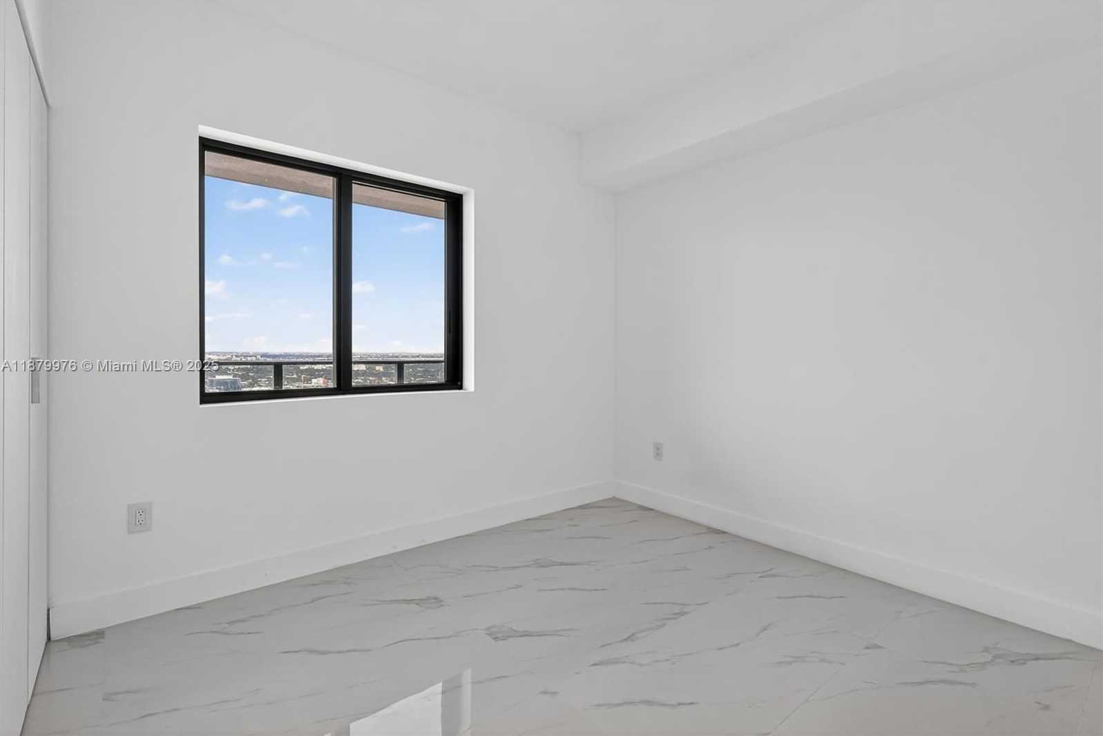 Small Image of 700 NORTH EAST 24TH #4503, Miami Number 19