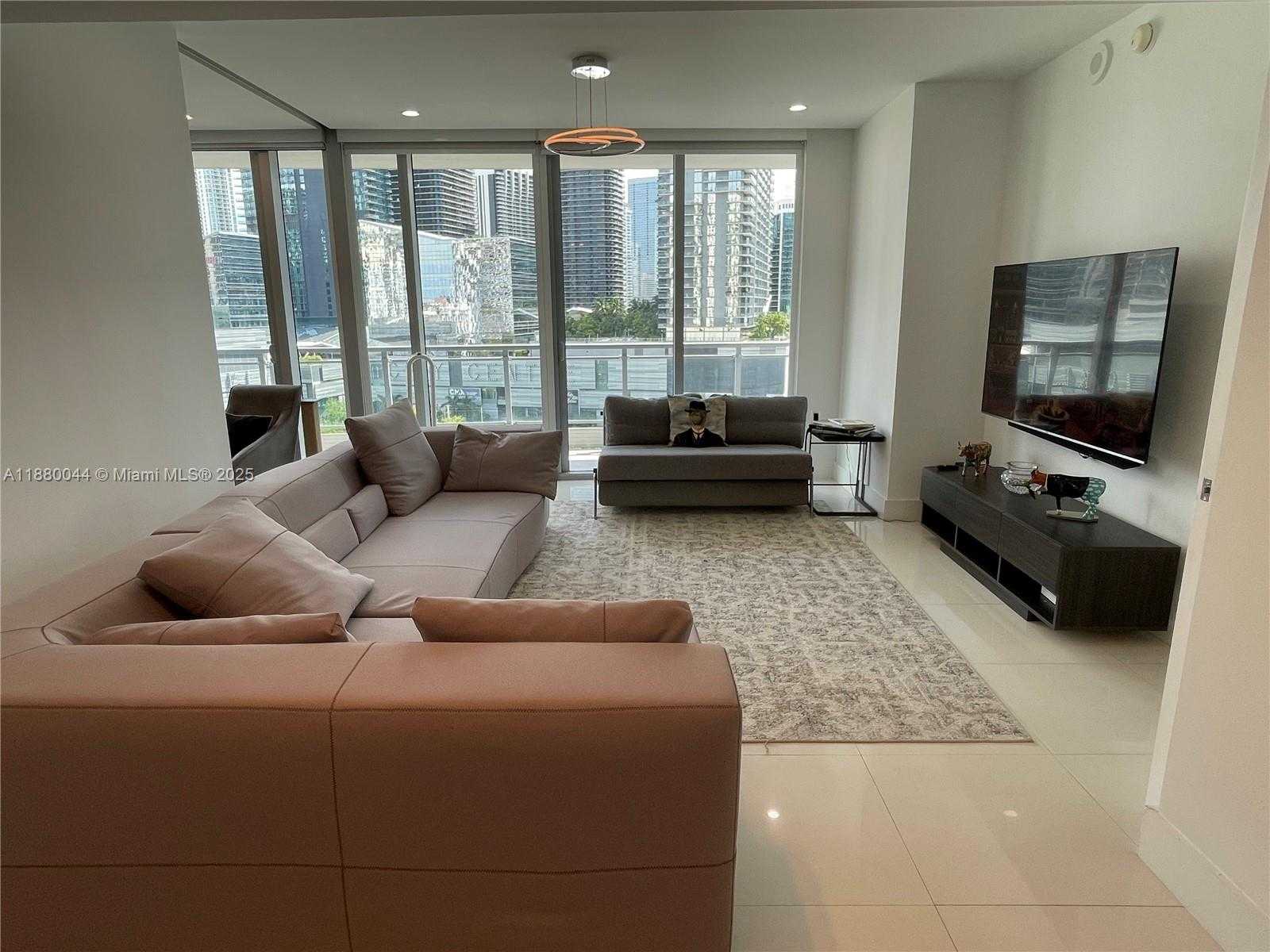 Small Image of 92 SOUTH WEST 3RD ST #1602, Miami Number 30