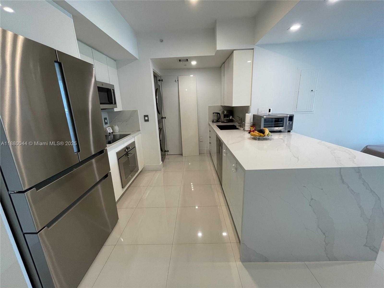 Small Image of 92 SOUTH WEST 3RD ST #1602, Miami Number 4