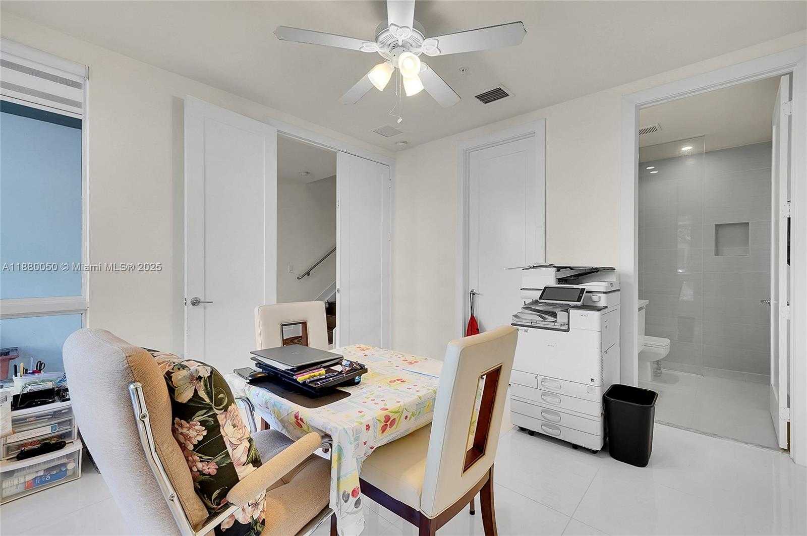 Small Image of 6640 NORTH WEST 105TH PL, Doral Number 15