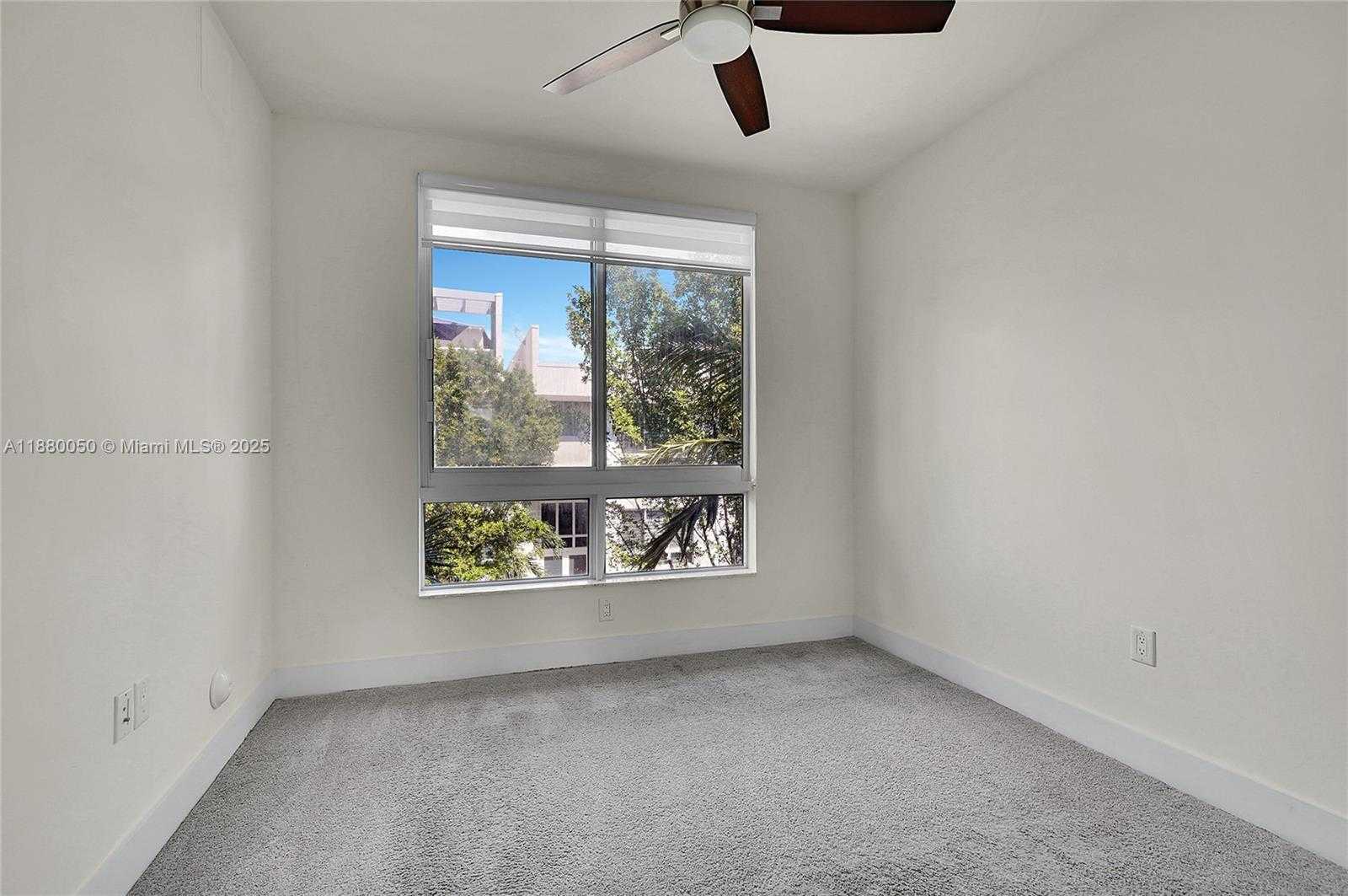 Small Image of 6640 NORTH WEST 105TH PL, Doral Number 37