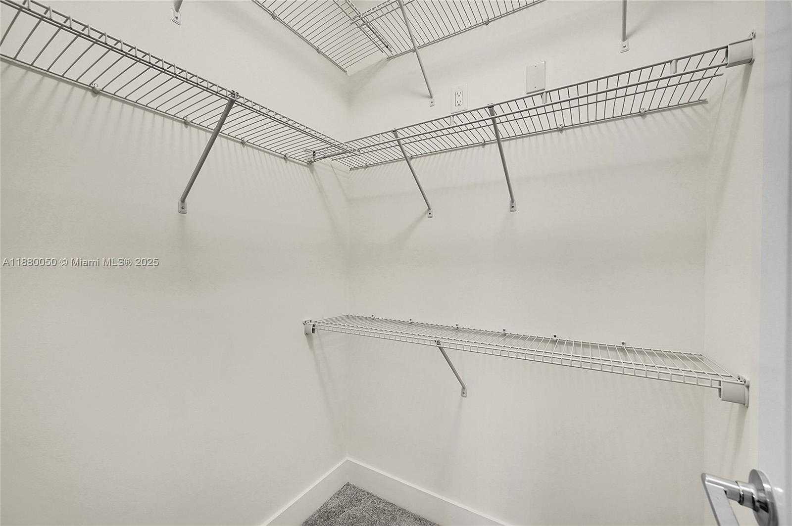Small Image of 6640 NORTH WEST 105TH PL, Doral Number 46