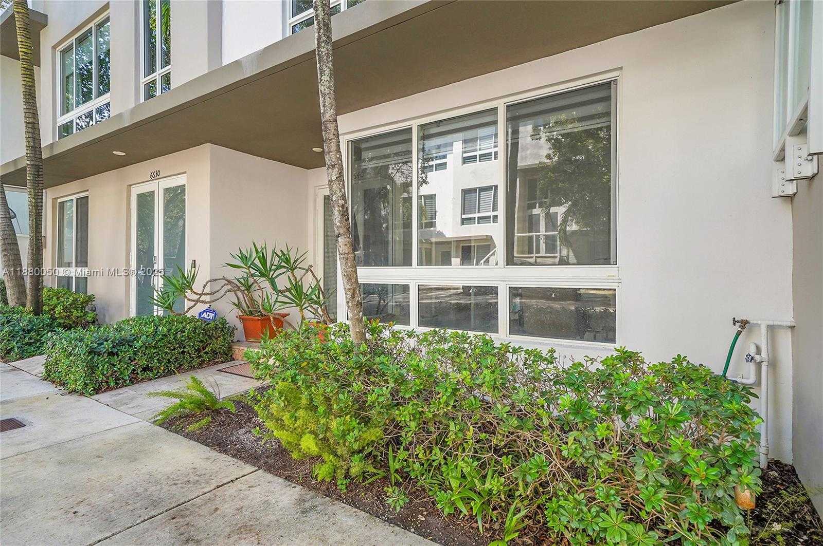 Small Image of 6640 NORTH WEST 105TH PL, Doral Number 6