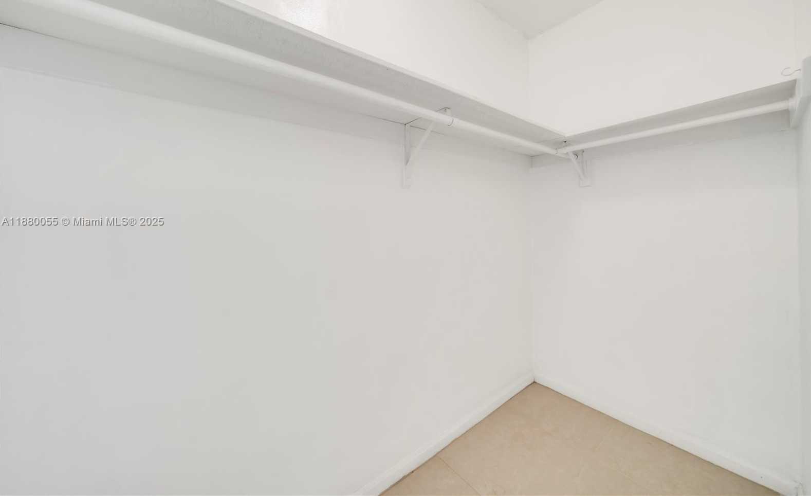 Small Image of 3000 SOUTH OCEAN DR #1208, Hollywood Number 12