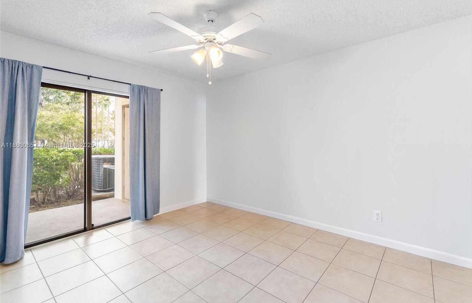 Small Image of 540 SOUTH PARK RD #19-9, Hollywood Number 13