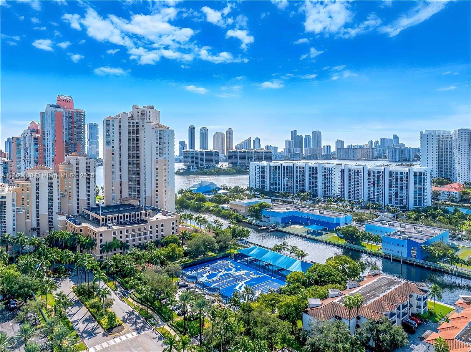 Small Image of 3131 NORTH EAST 188TH ST #PH1-1210, Aventura Number 30