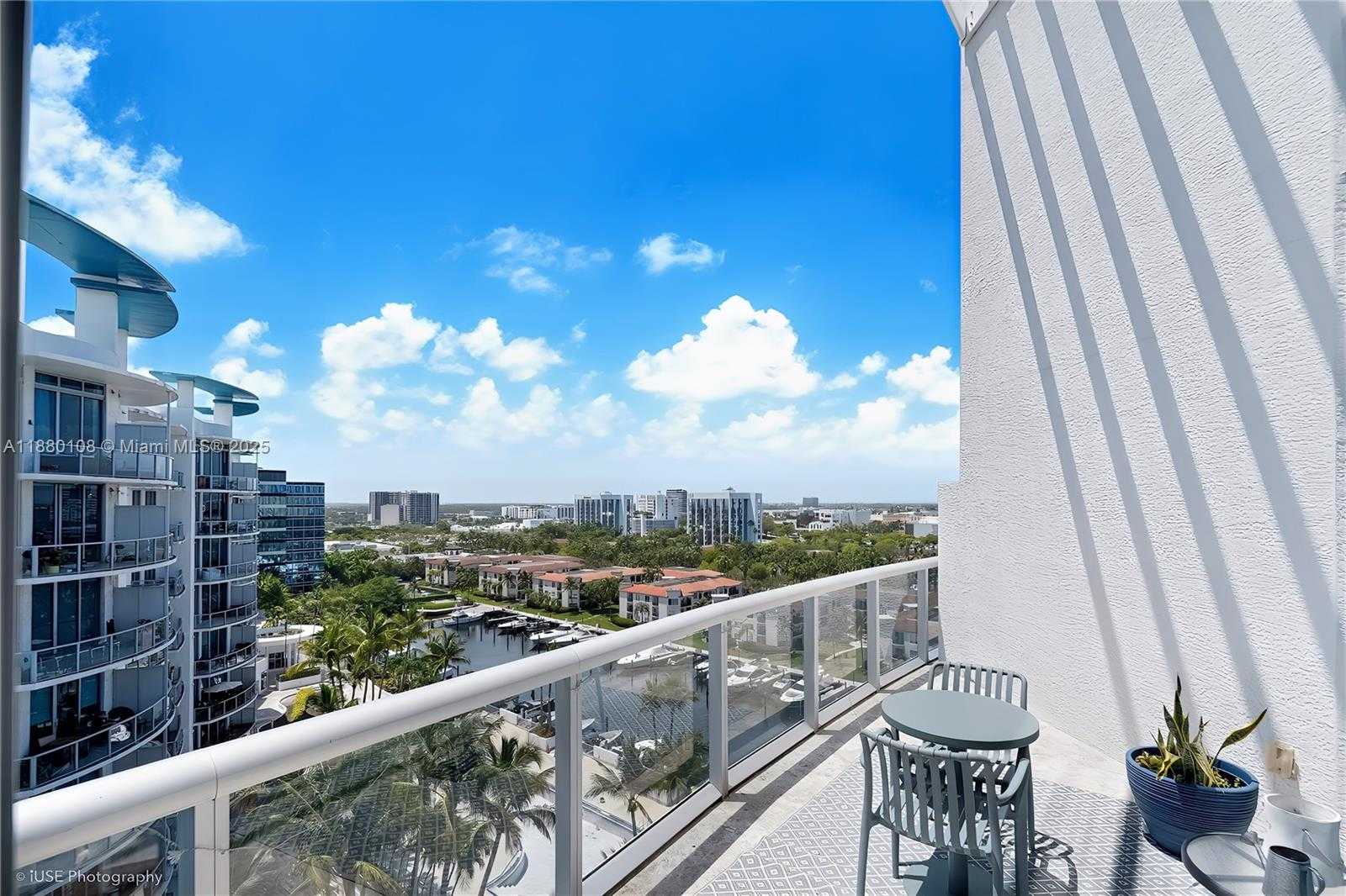 Small Image of 3131 NORTH EAST 188TH ST #PH1-1210, Aventura Number 4
