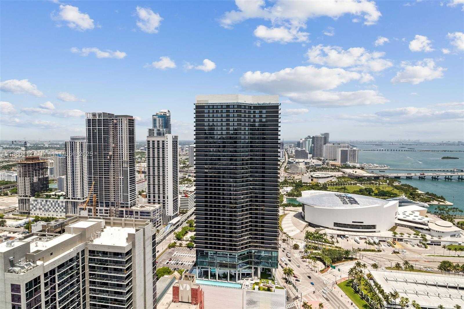 Small Image of 244 BISCAYNE BLVD #4608, Miami Number 16